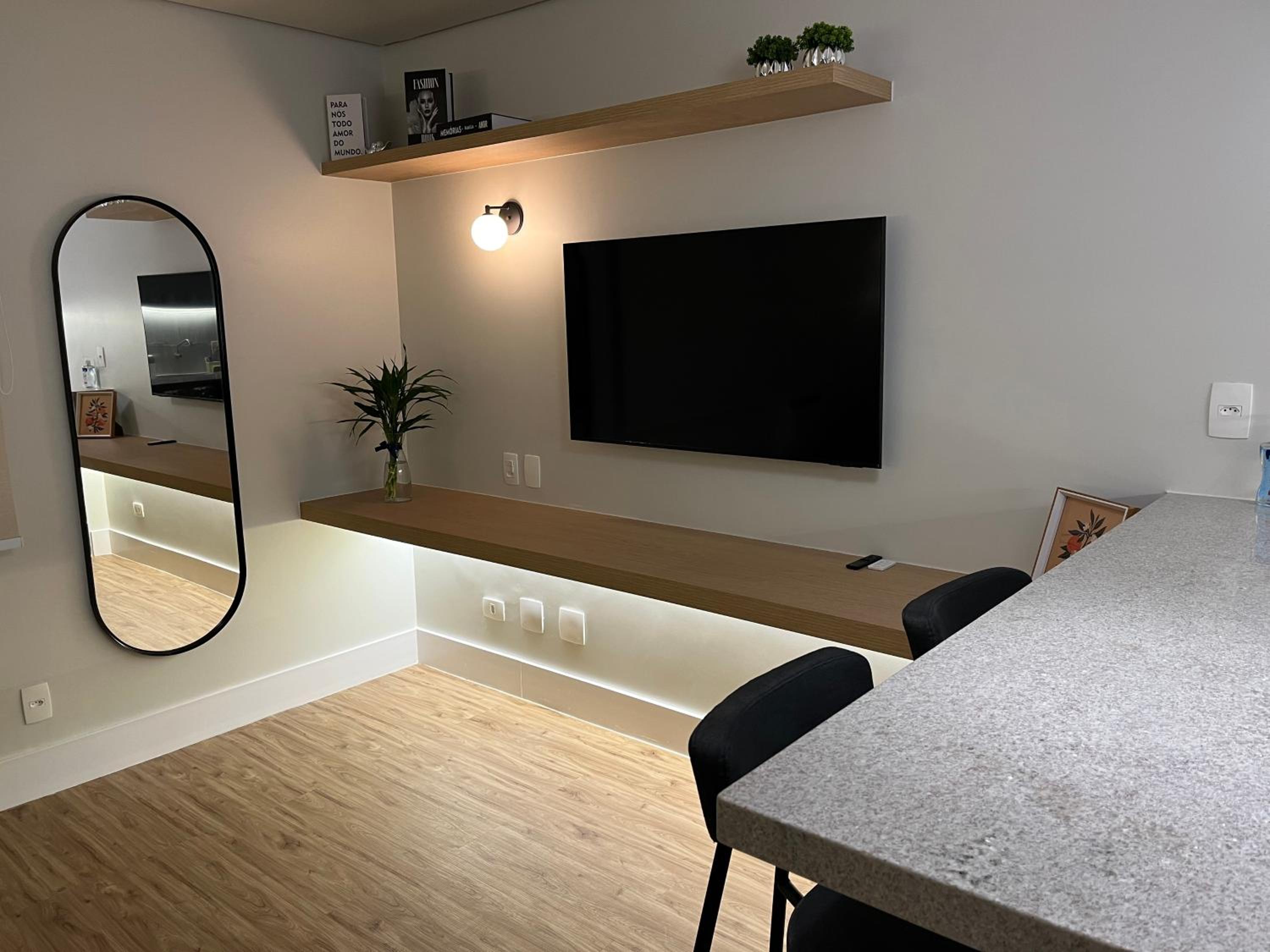 One-Bedroom Loft Apartment