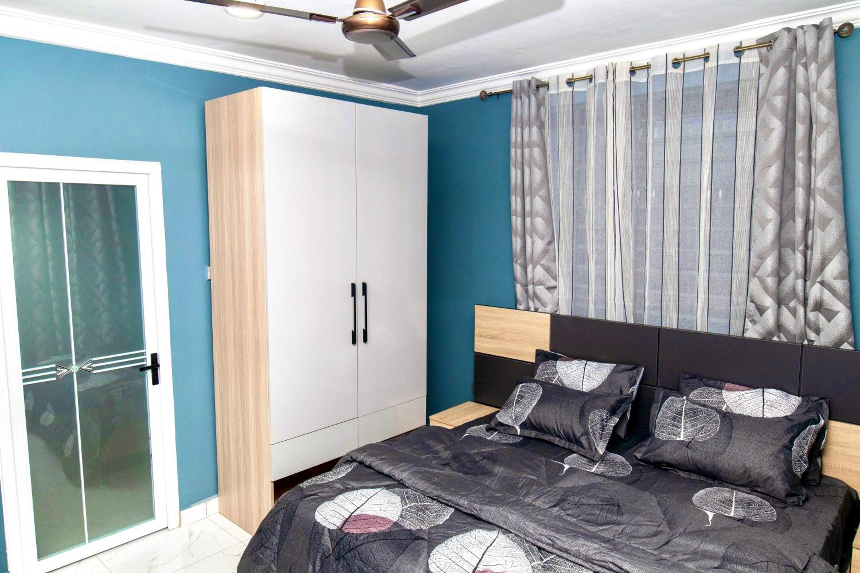 Two-Bedroom Apartment photo 2