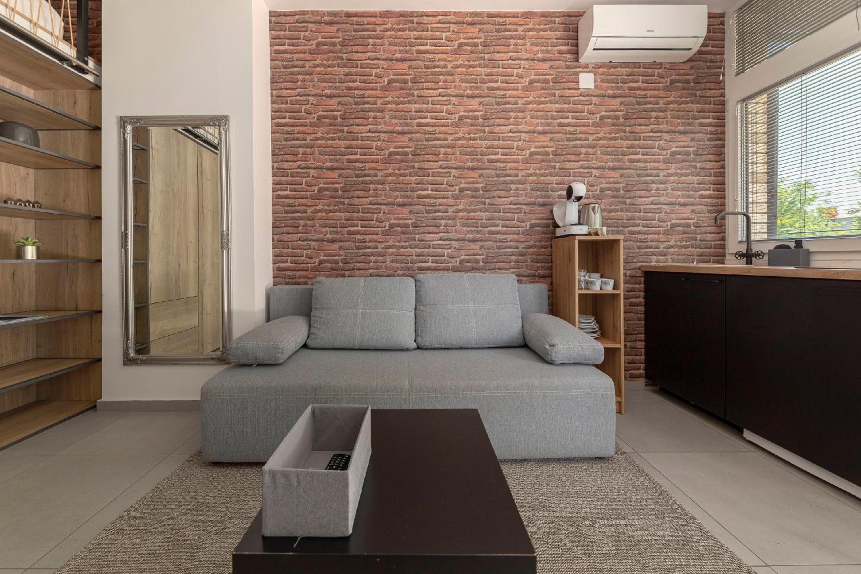 Apartment with Terrace photo 3