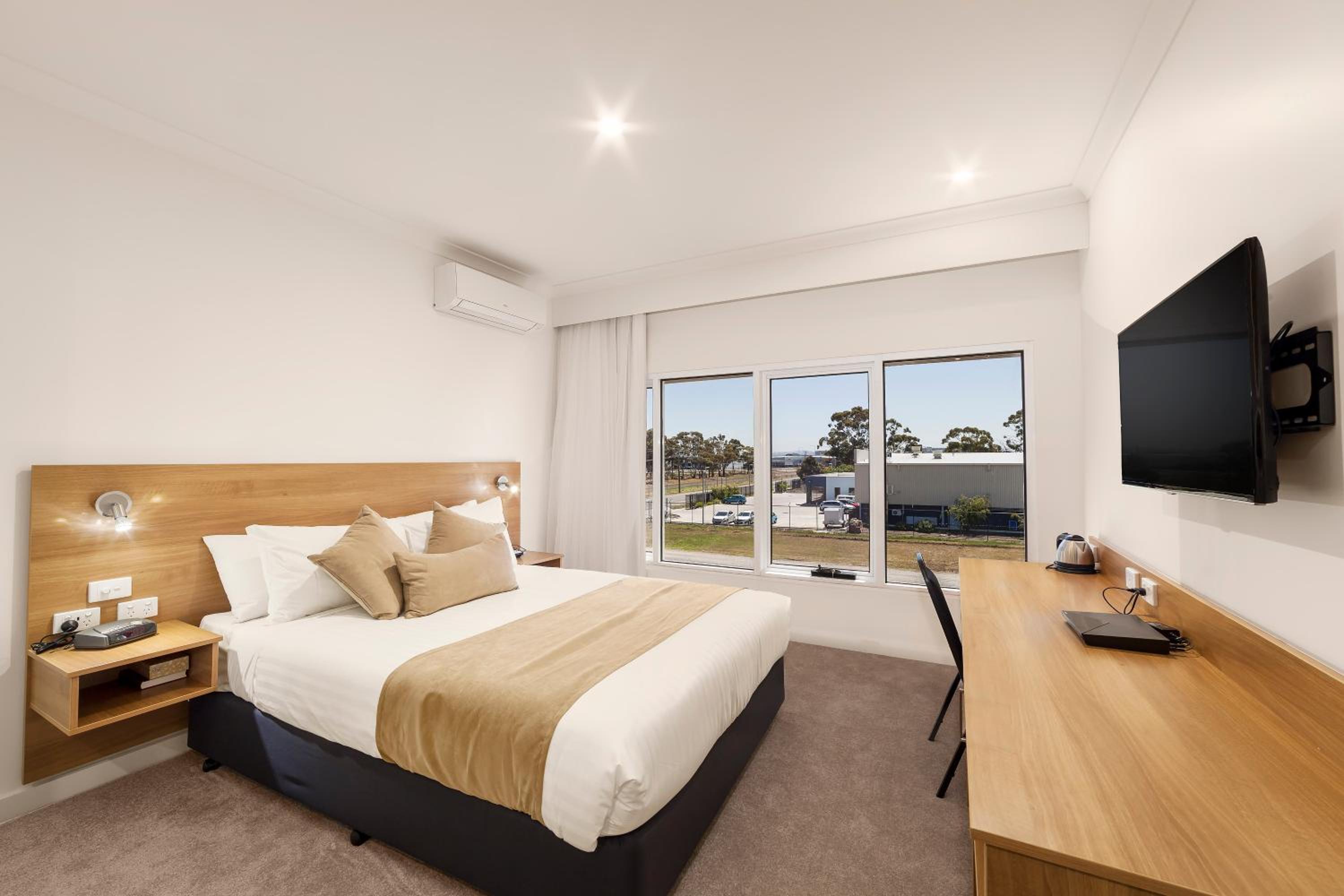 Executive Queen Room photo 3