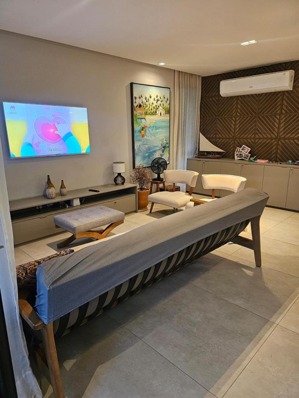 Four-Bedroom House photo 1