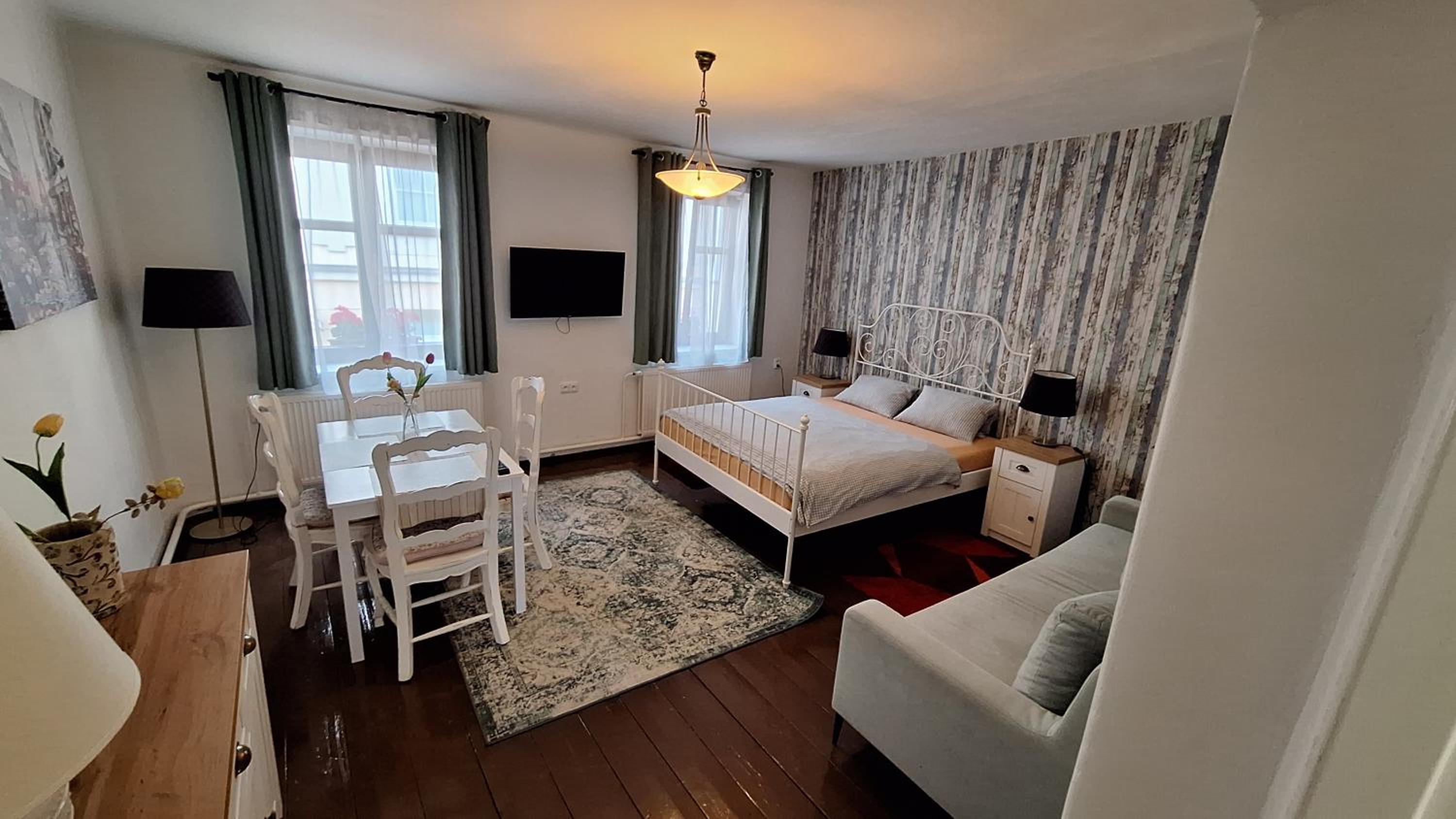 Superior One-Bedroom Apartment photo 1