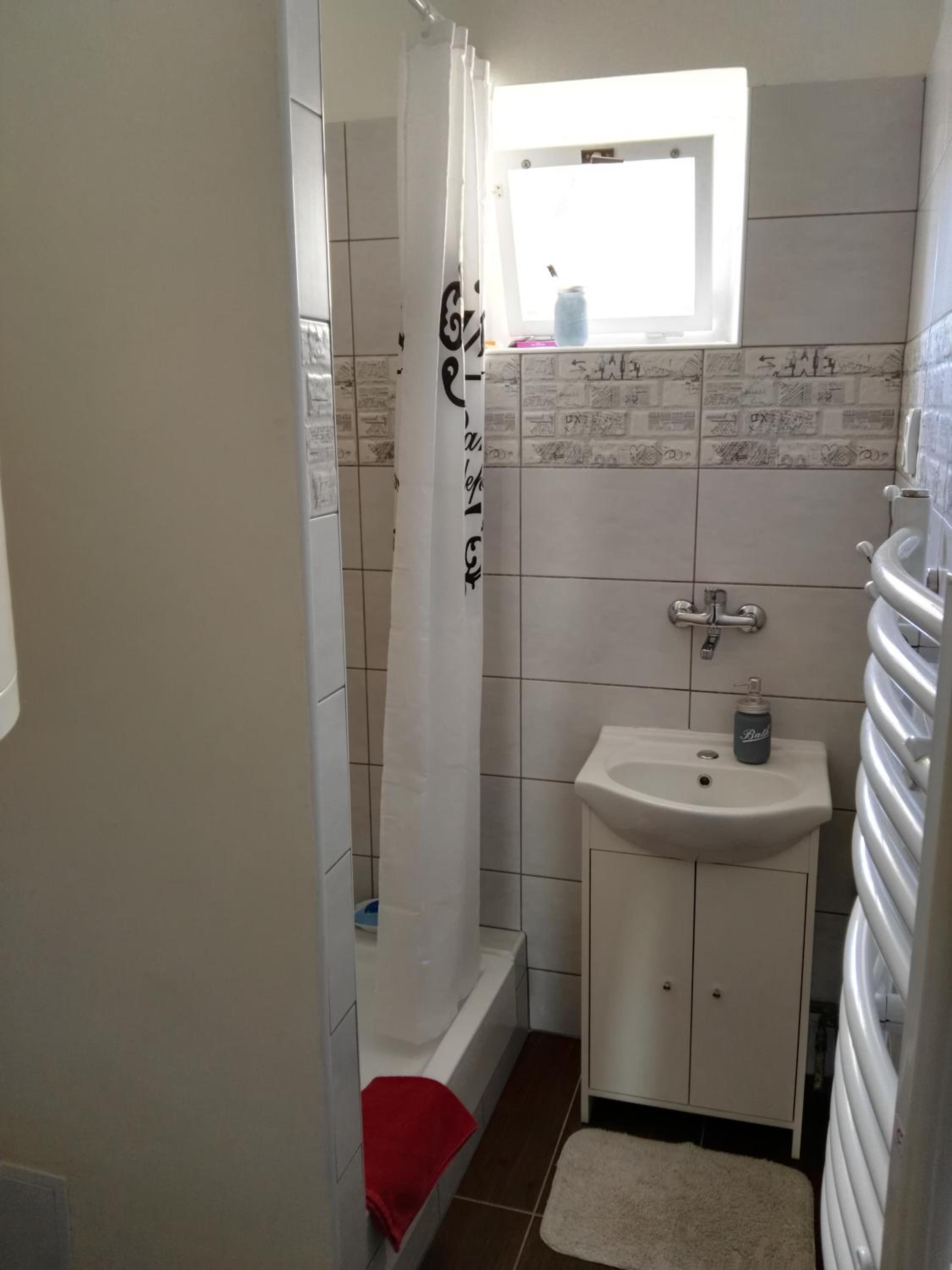 Two-Bedroom Apartment with Balcony photo 2