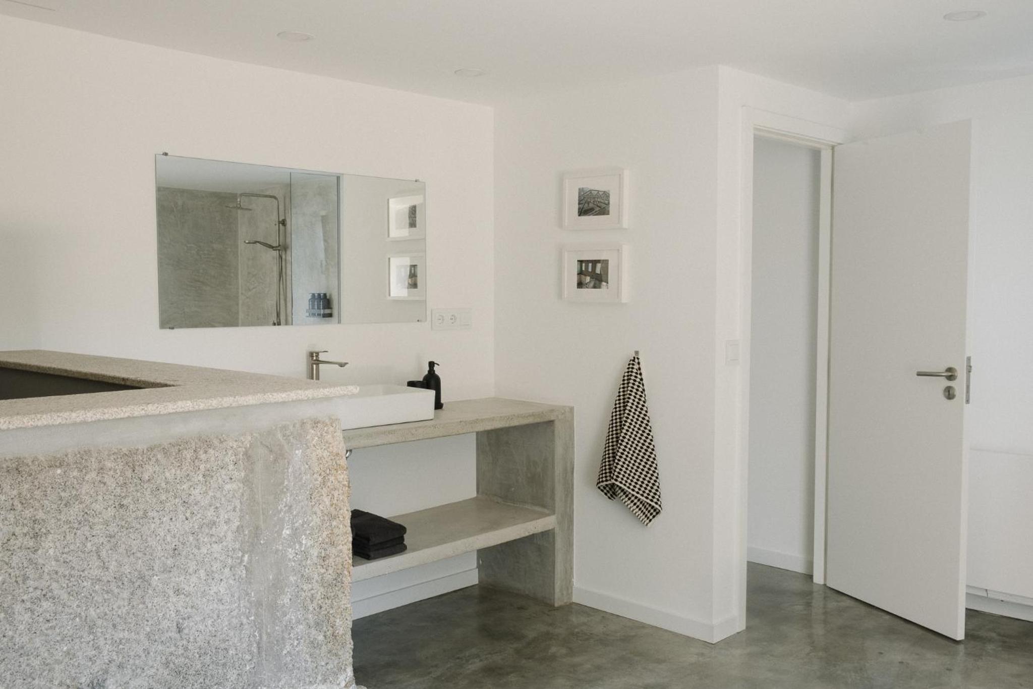 Three-Bedroom House photo 2