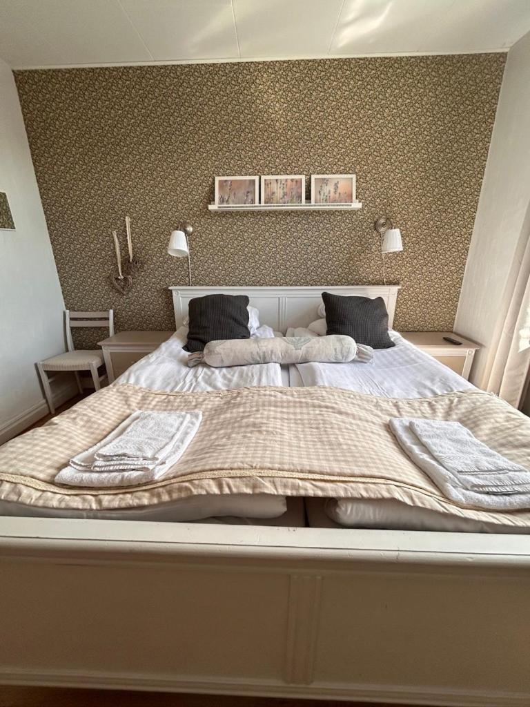 Double or Twin Room - Photo 35