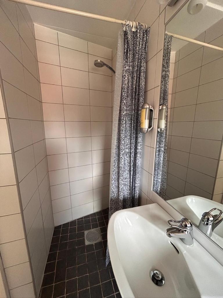 Double or Twin Room - Photo 21