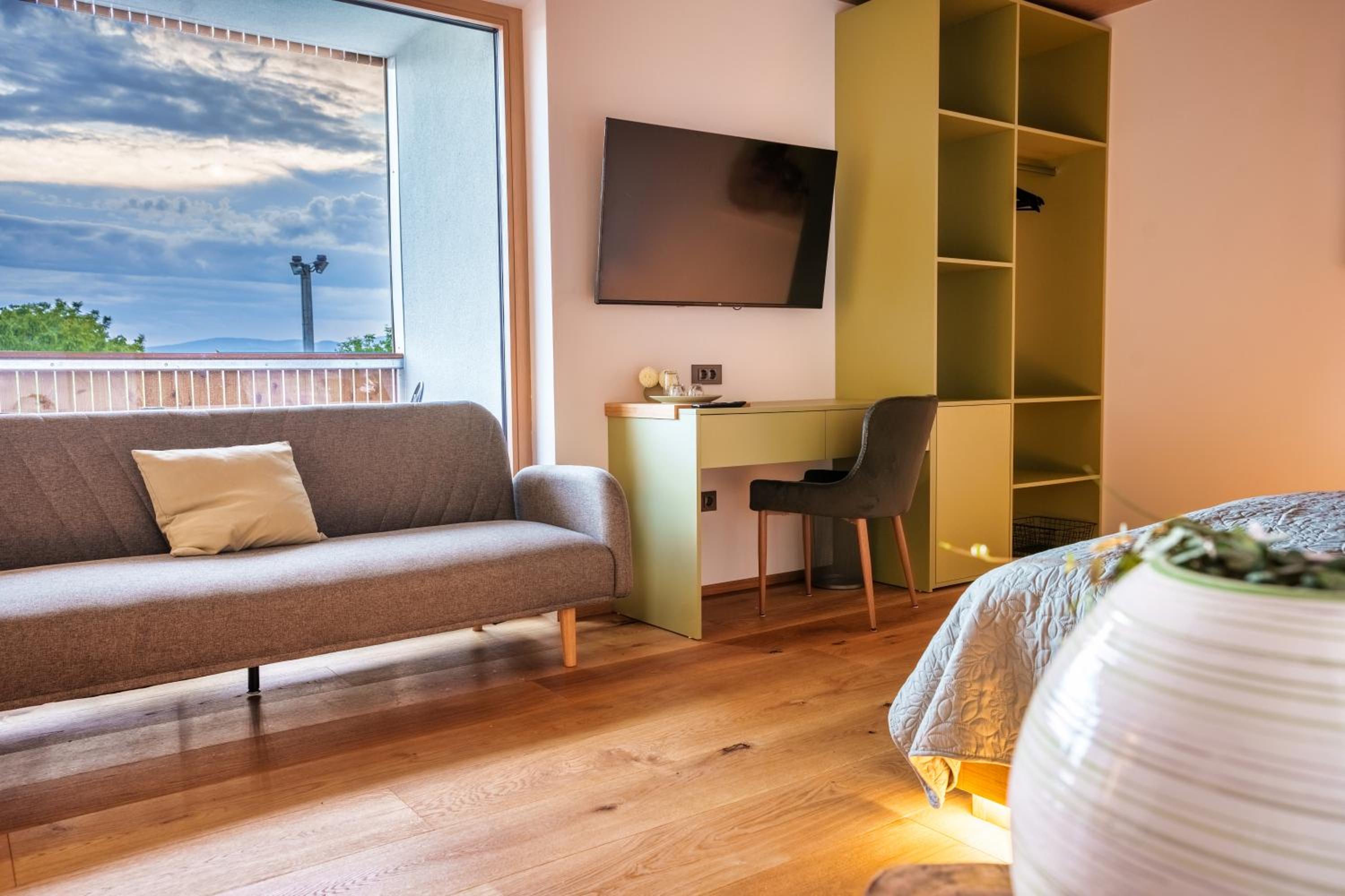 Superior Double or Twin Room photo 1
