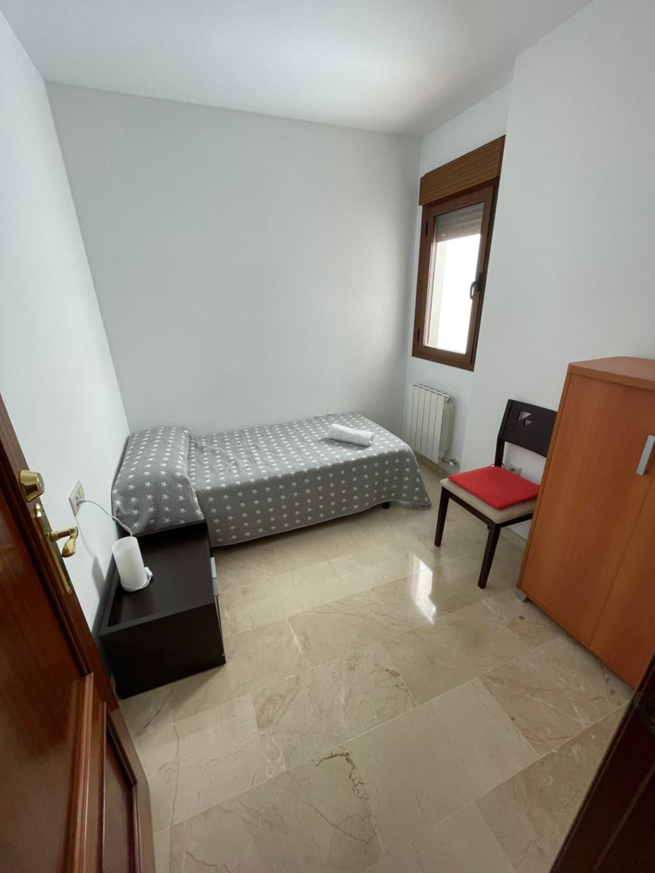 Habitación Individual Pequeña