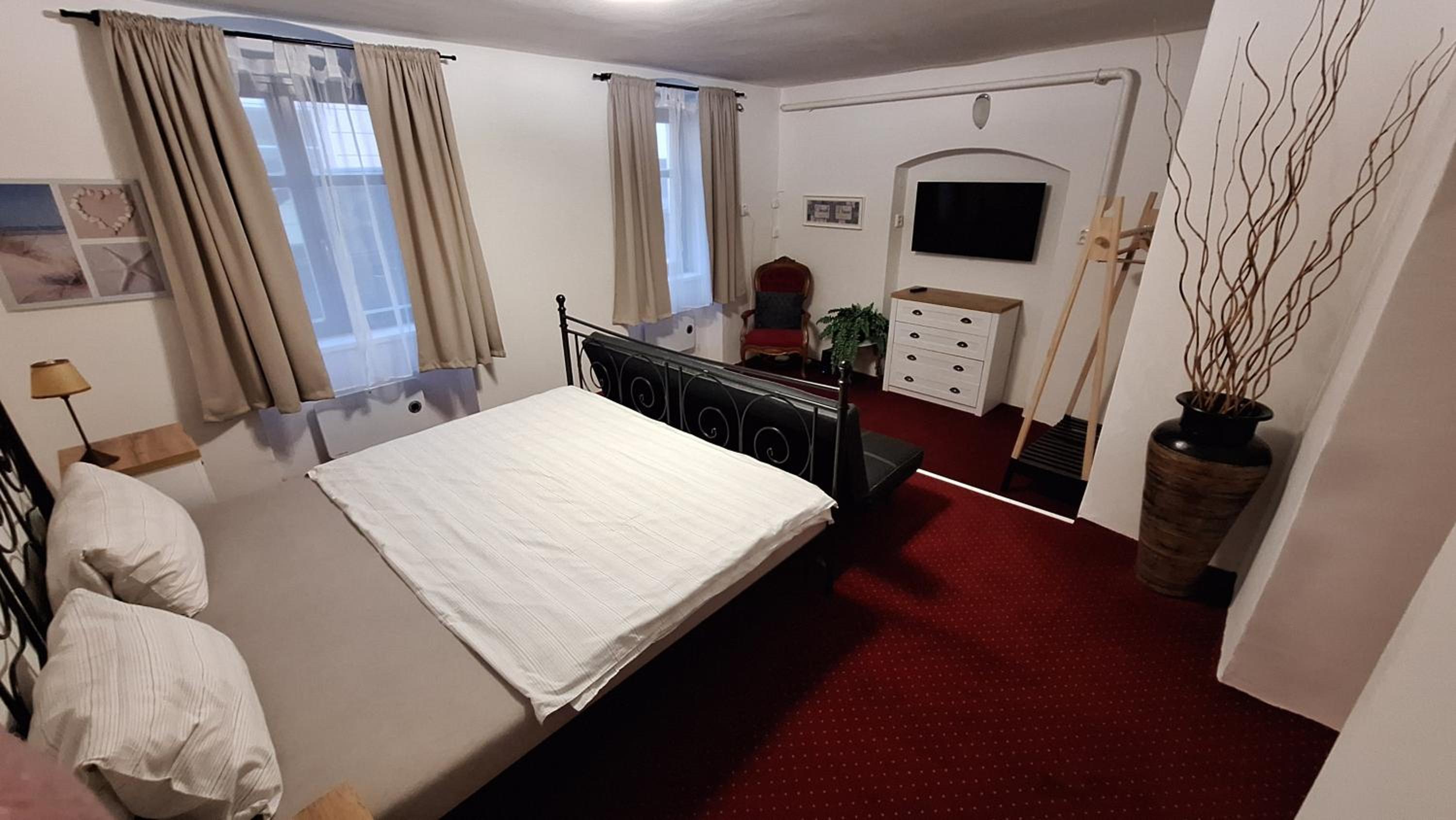 Apartment - Ground Floor photo 1