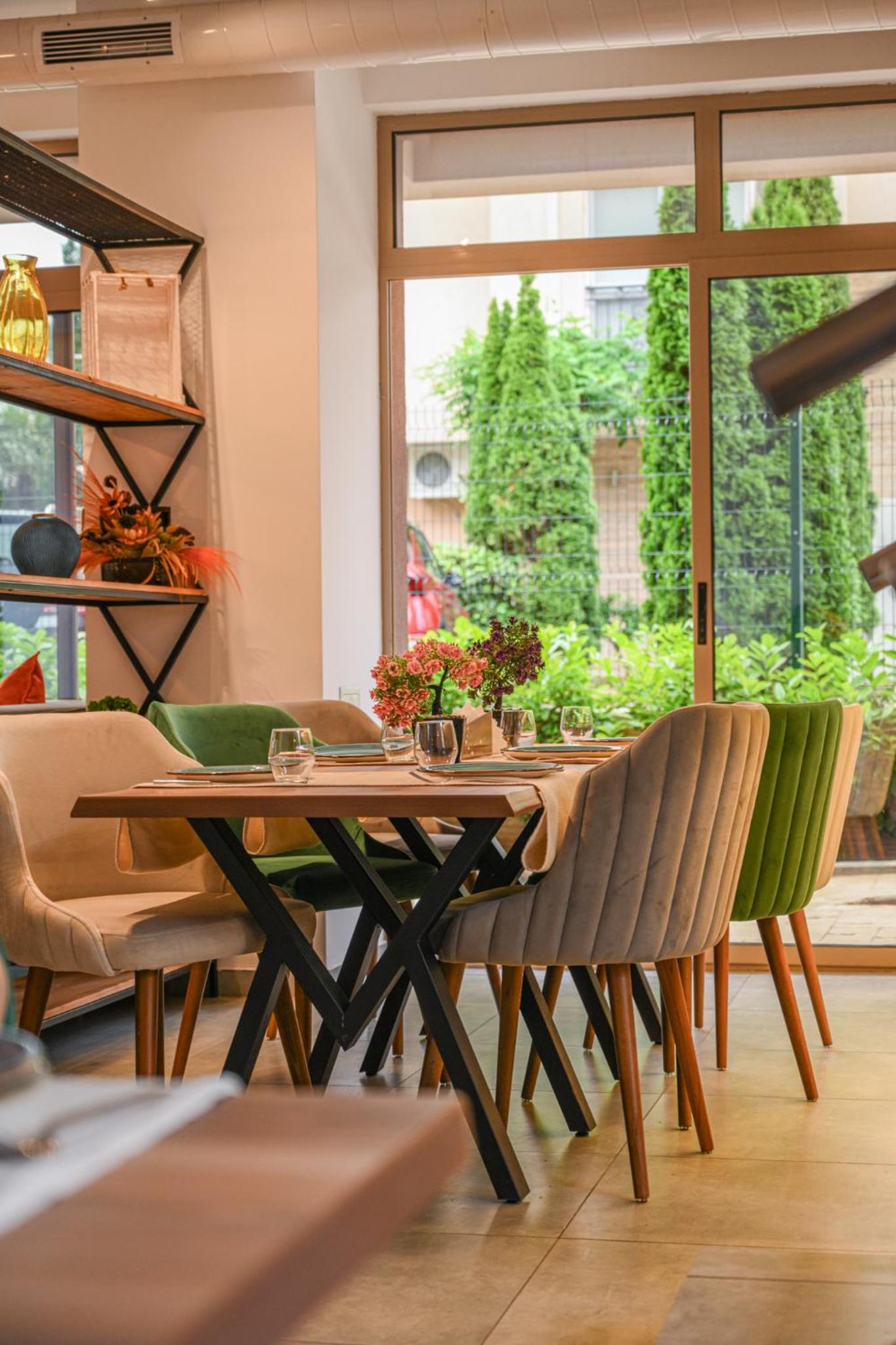 Apartment with Terrace photo 3