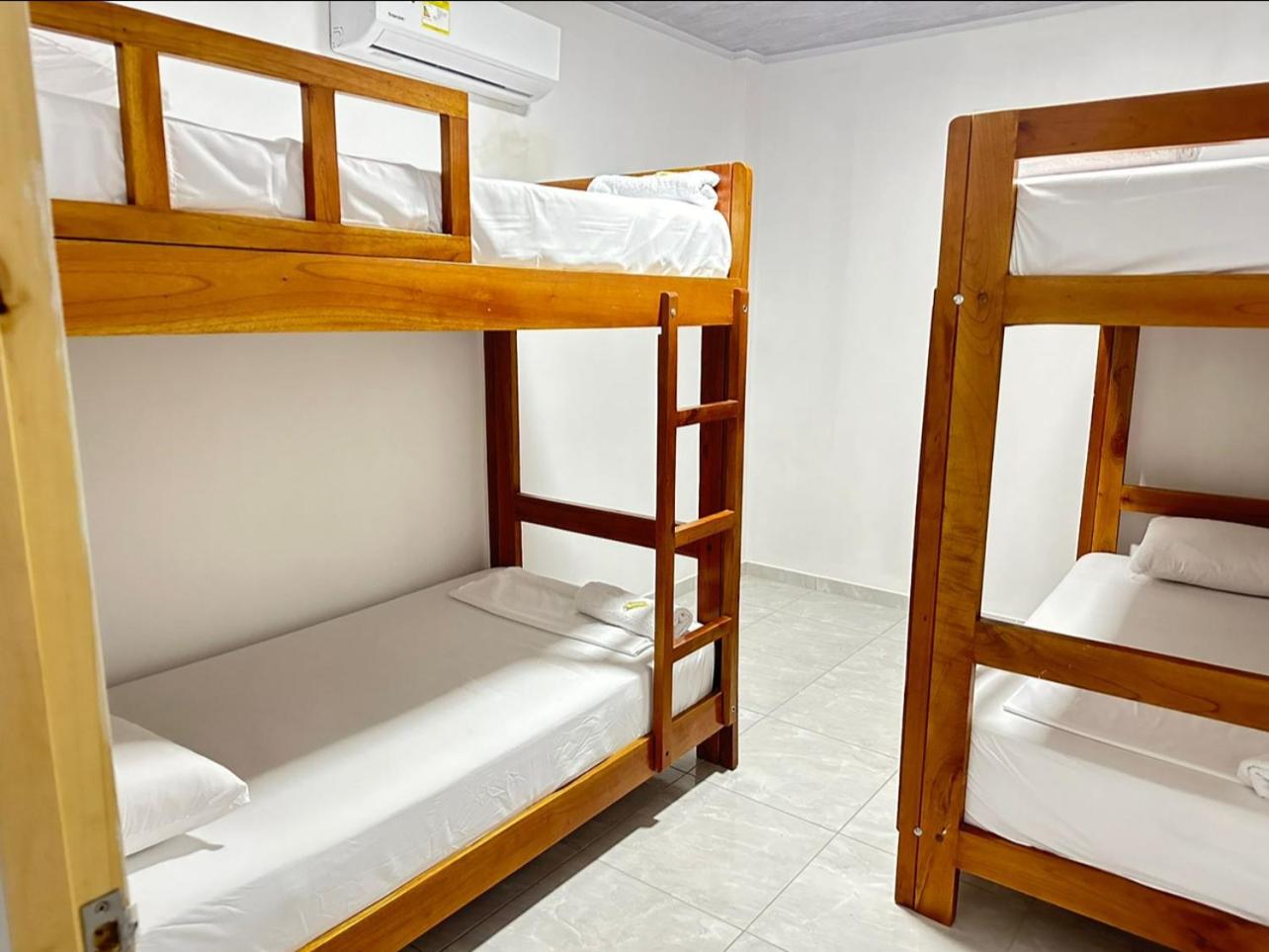 4-Bed Mixed Dormitory Room photo 1