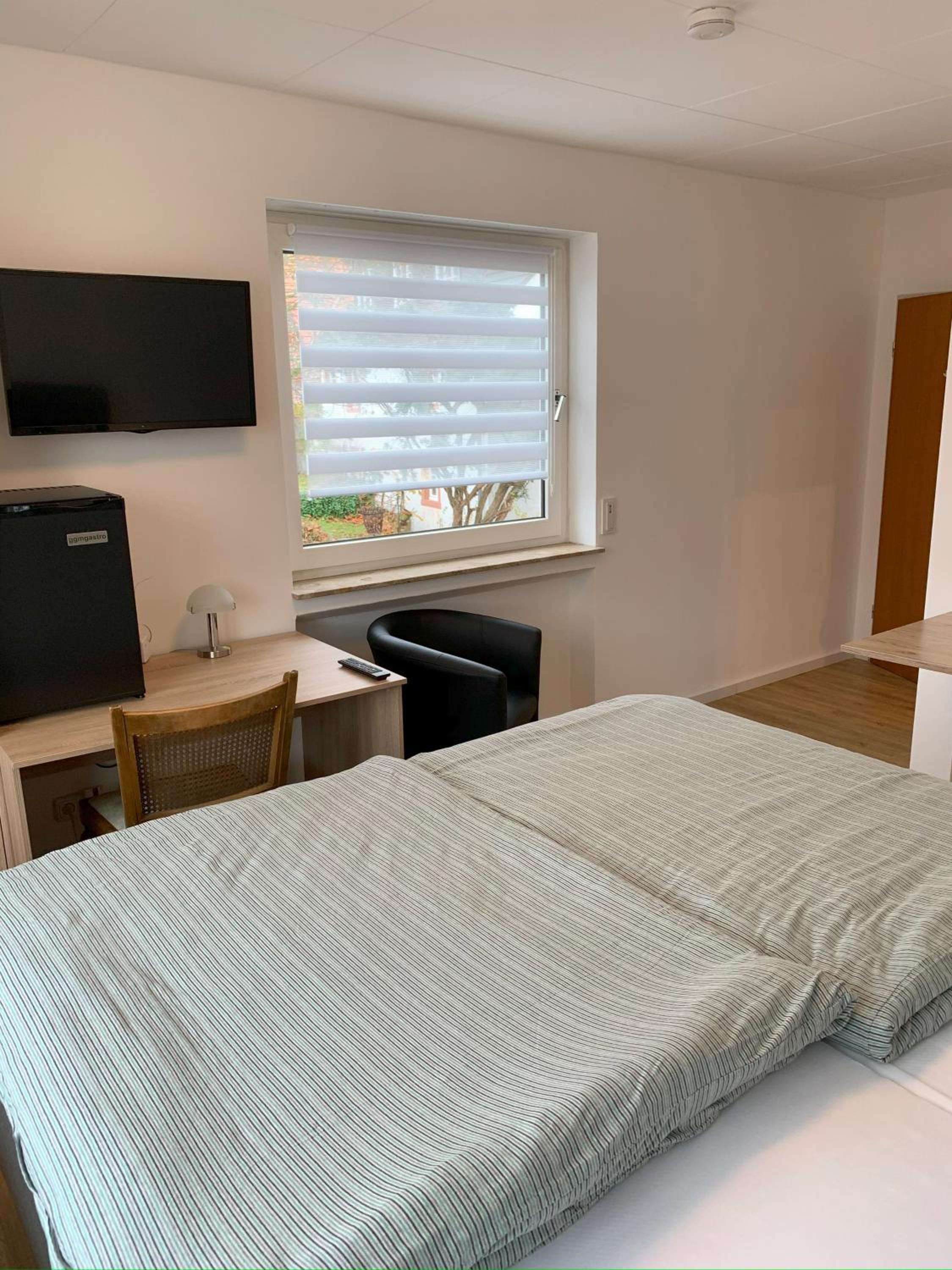 Double or Twin Room photo 3