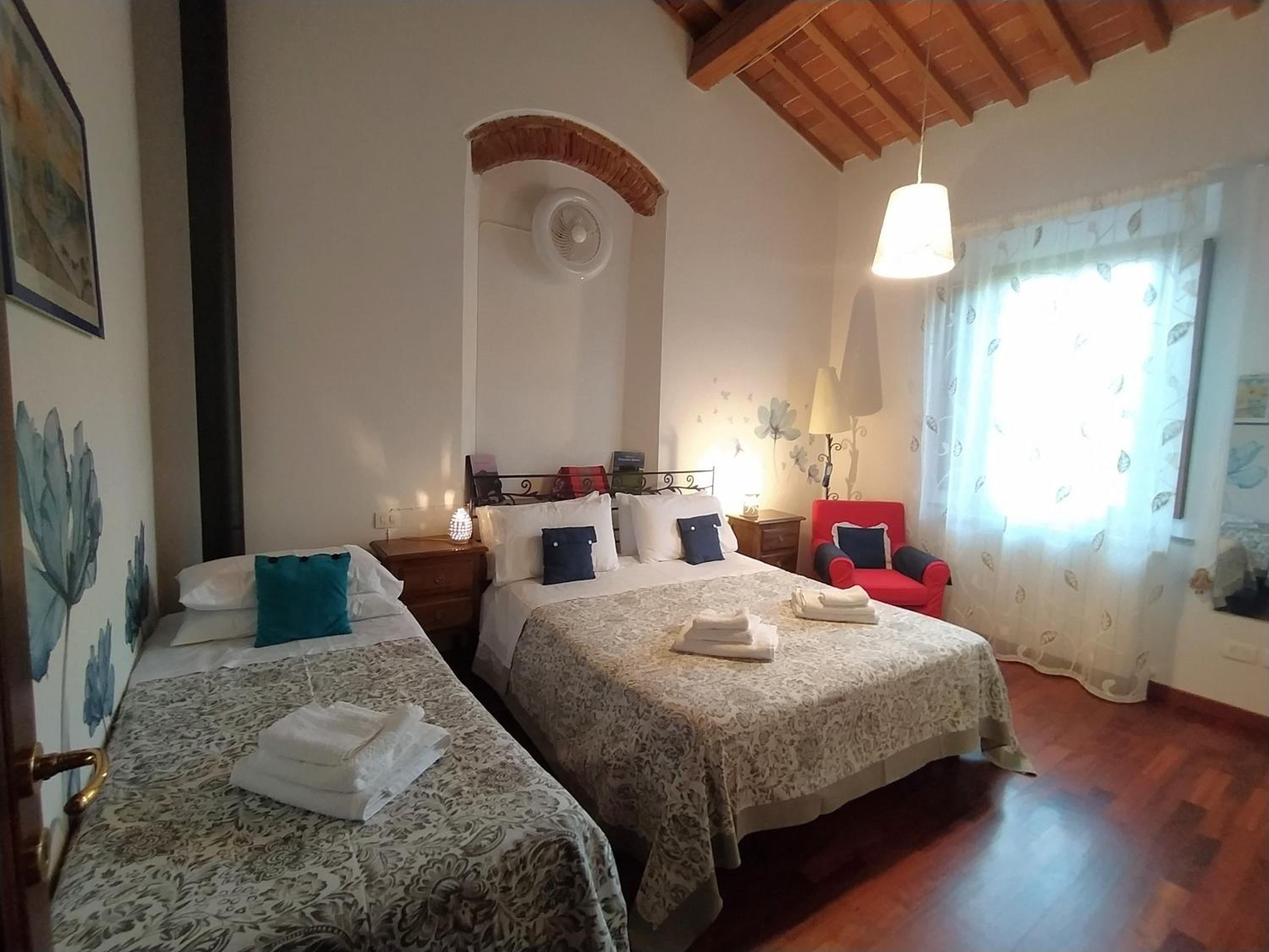 One-Bedroom House photo 1