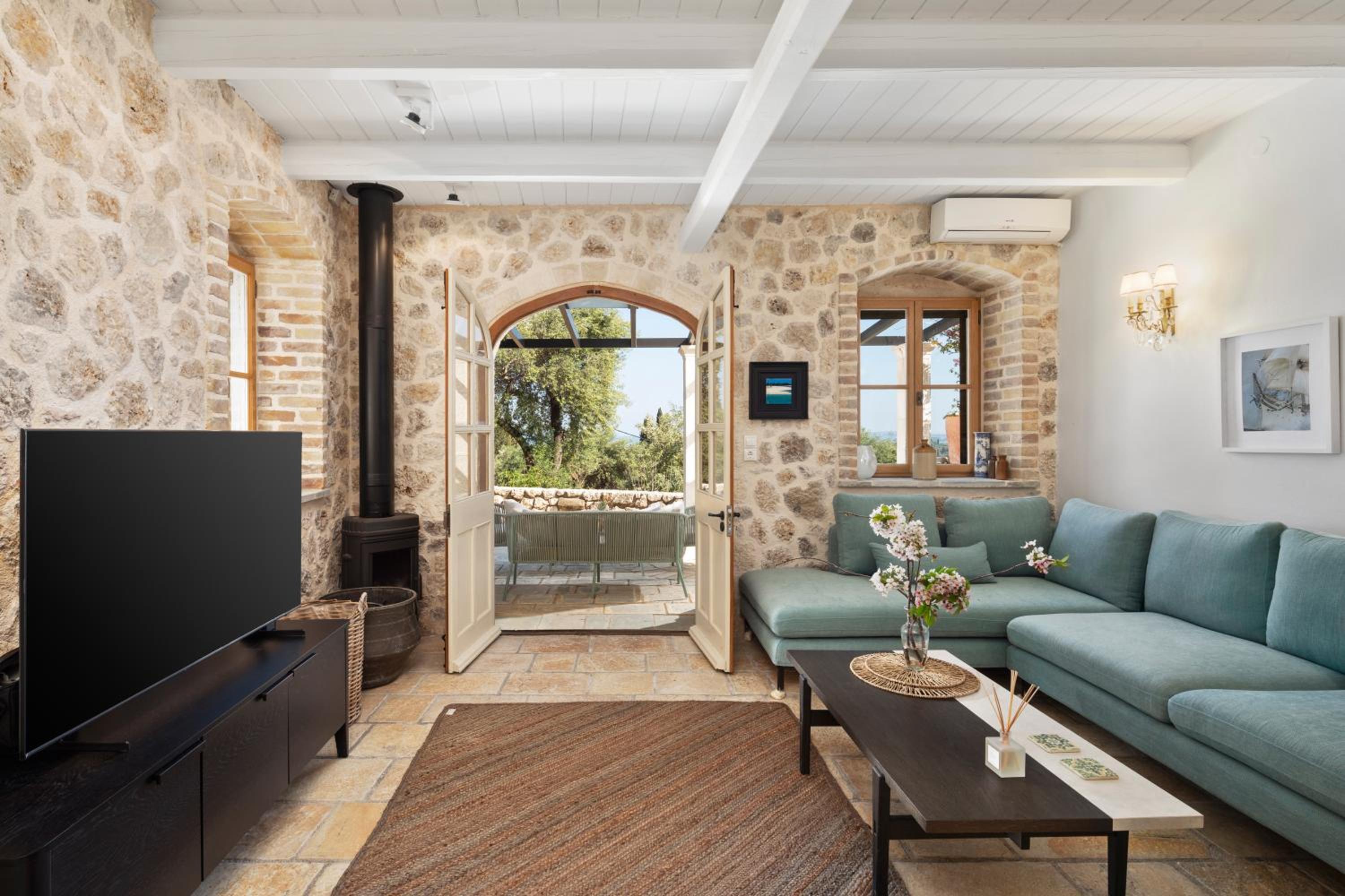 Villa with Sea View photo 3