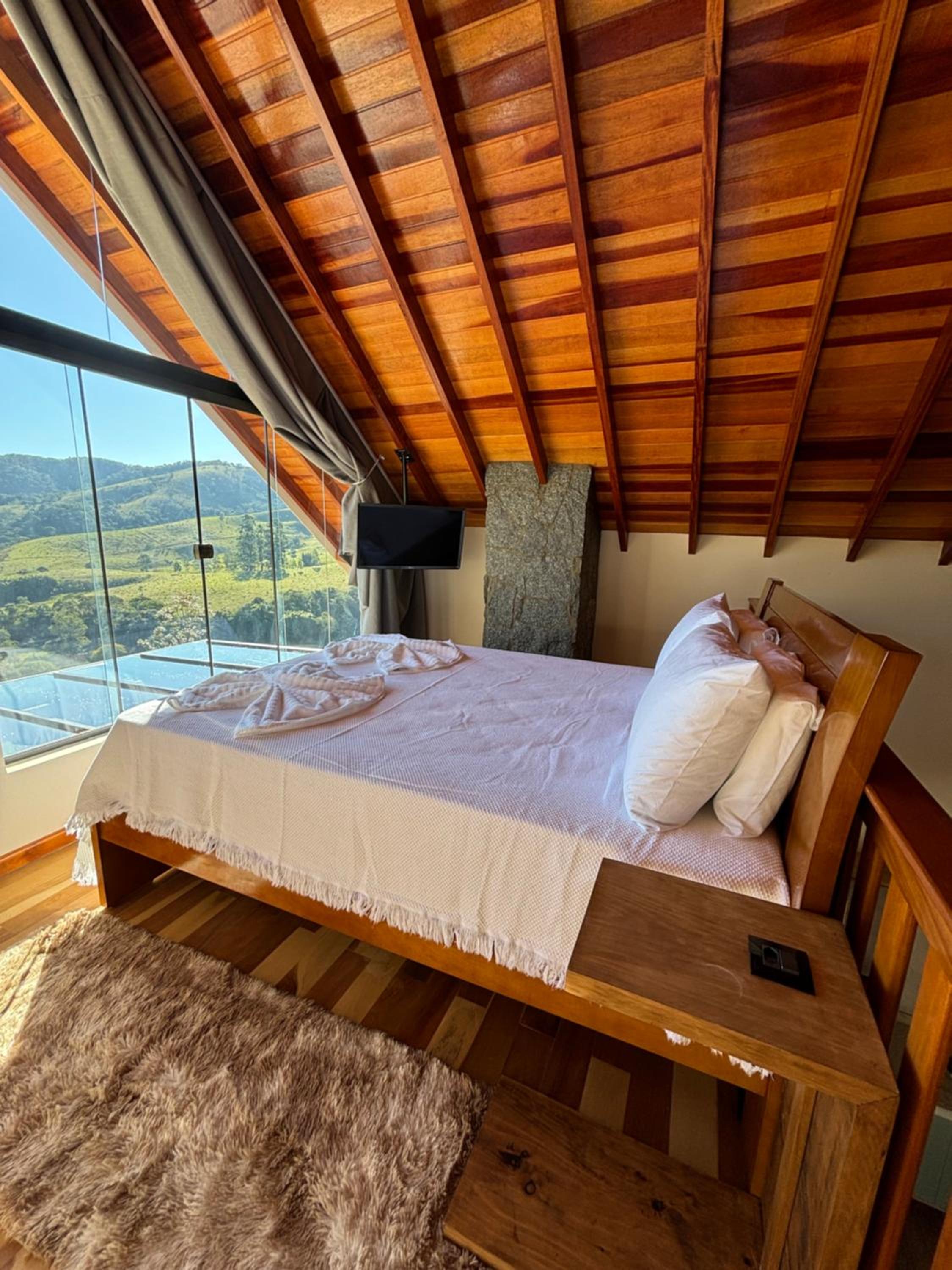 One-Bedroom House photo 1
