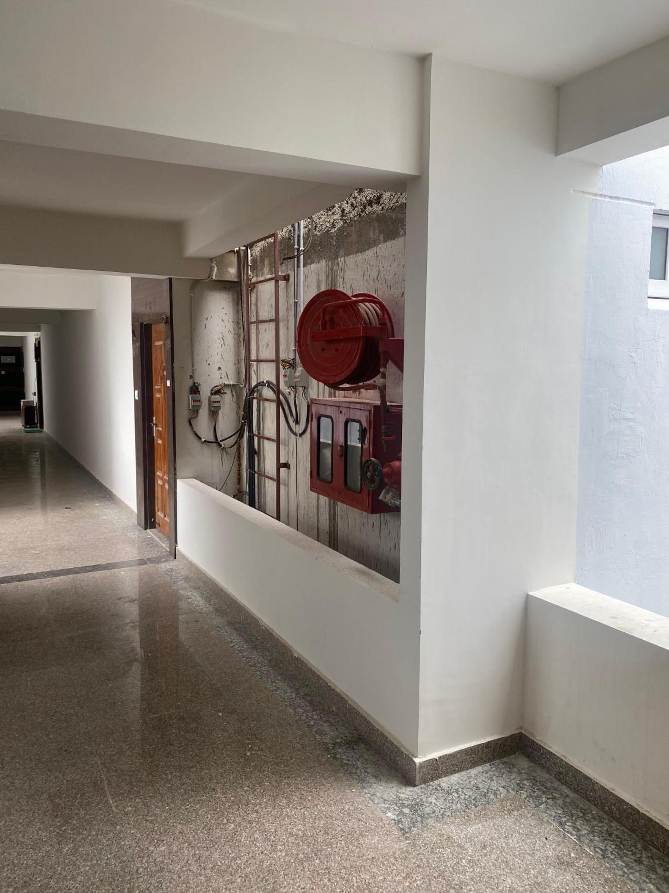 Three-Bedroom Premium Apartment with Balcony photo 2