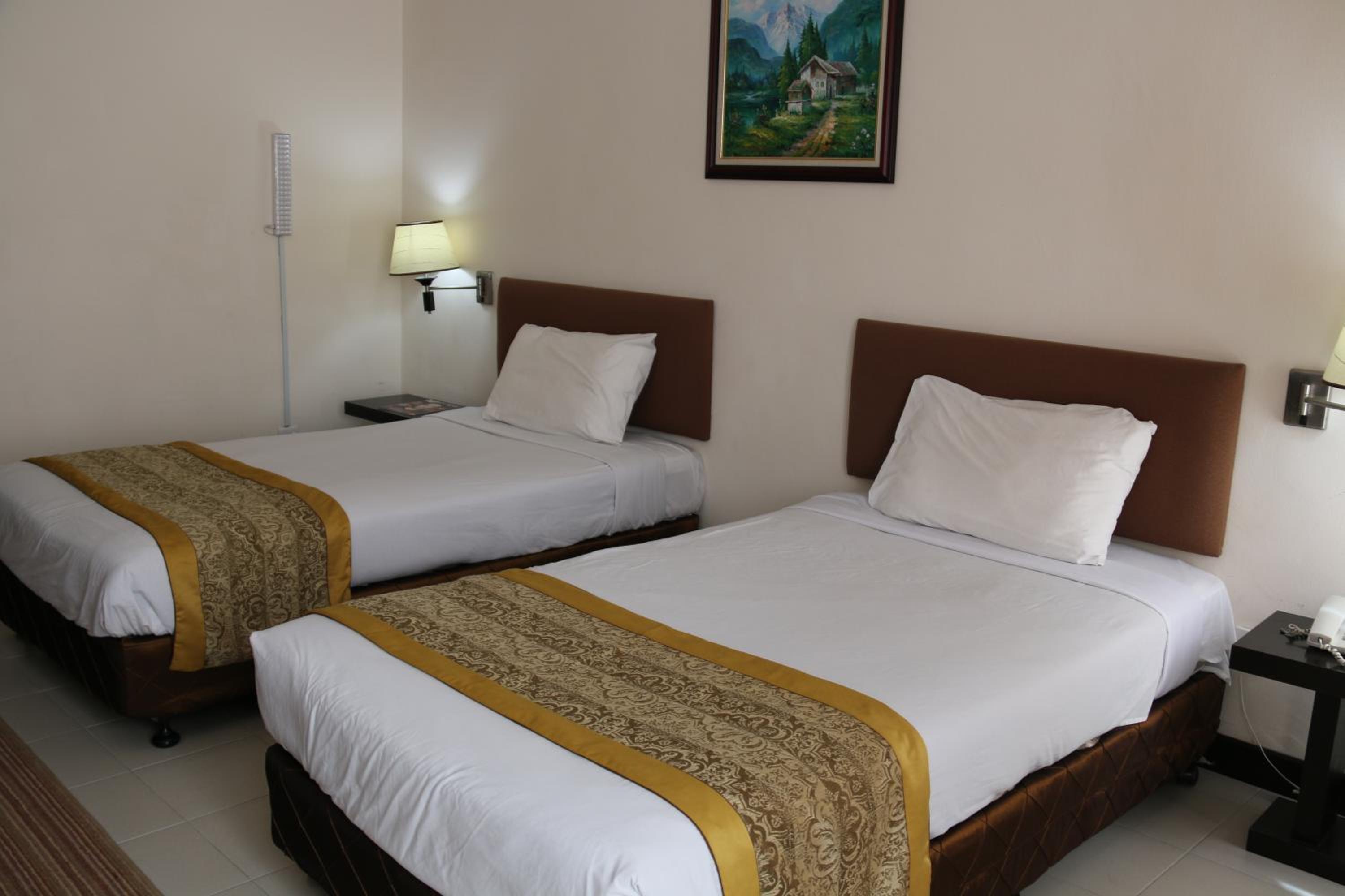 Standard Twin Room photo 3