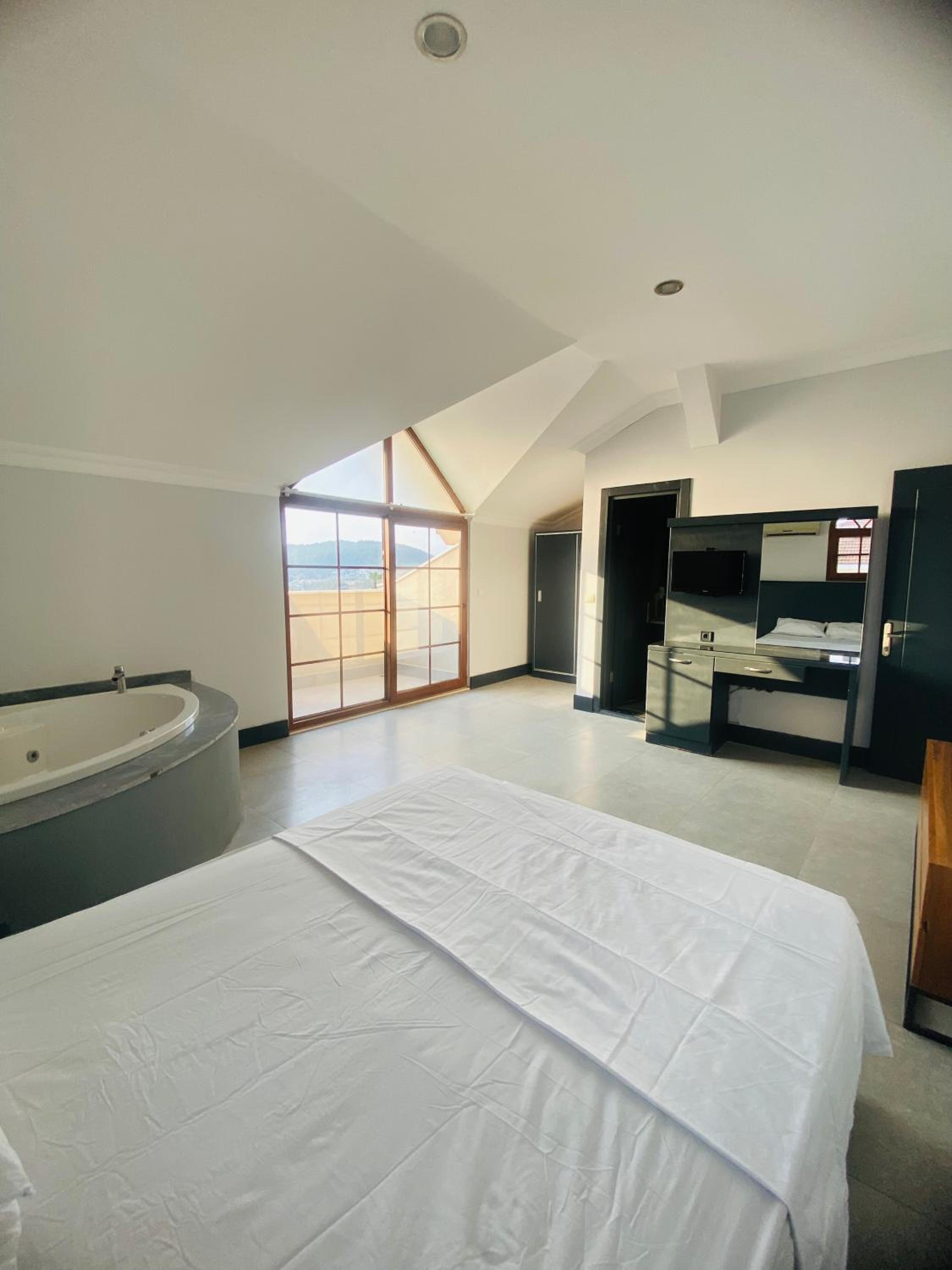 Suite With Terrace