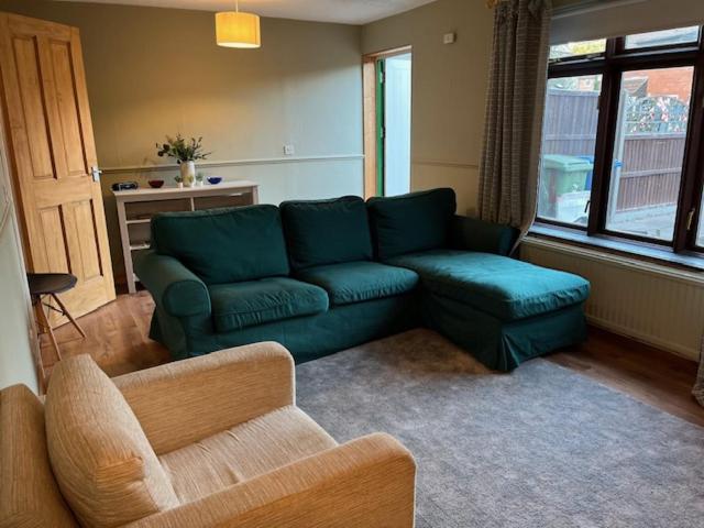 Three-Bedroom House photo 3