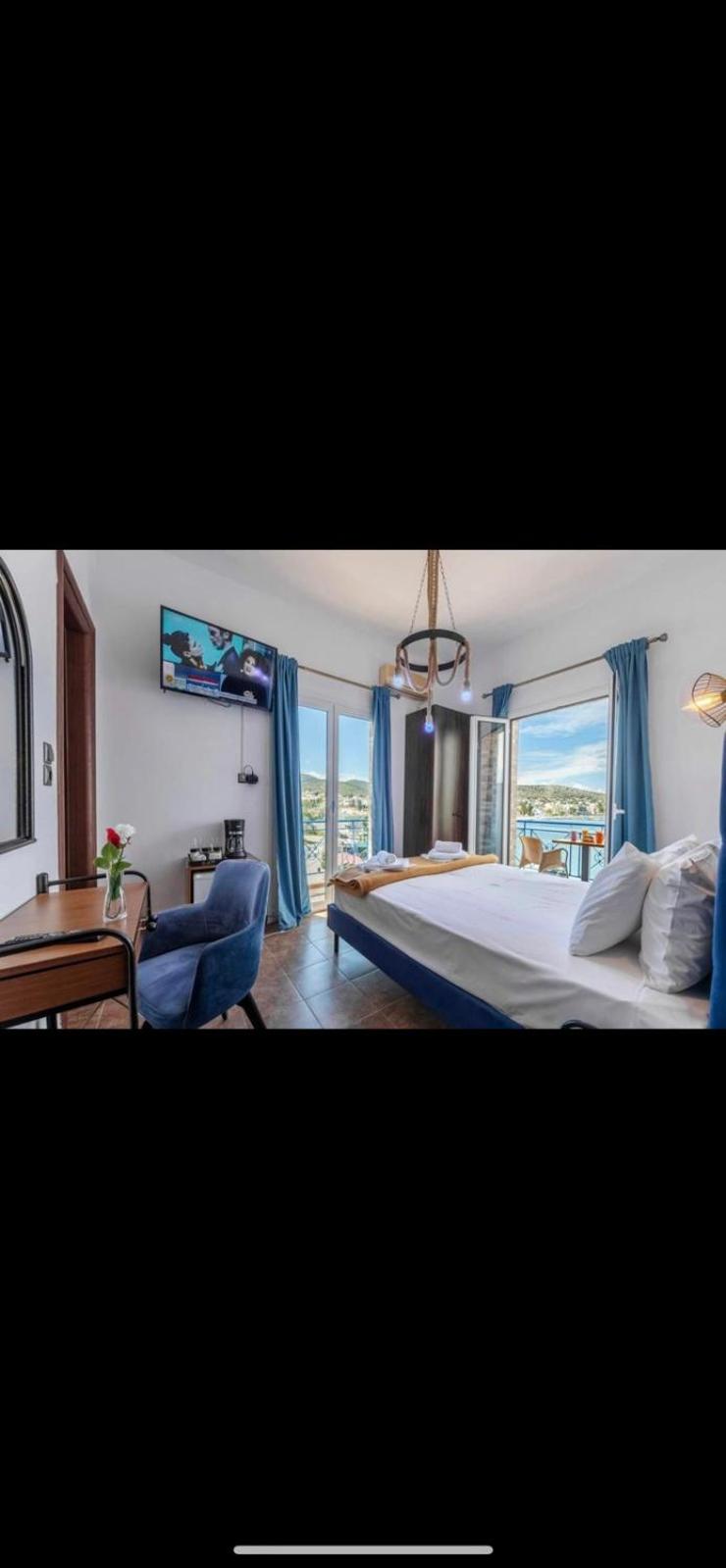 Junior Suite with Sea View photo 1