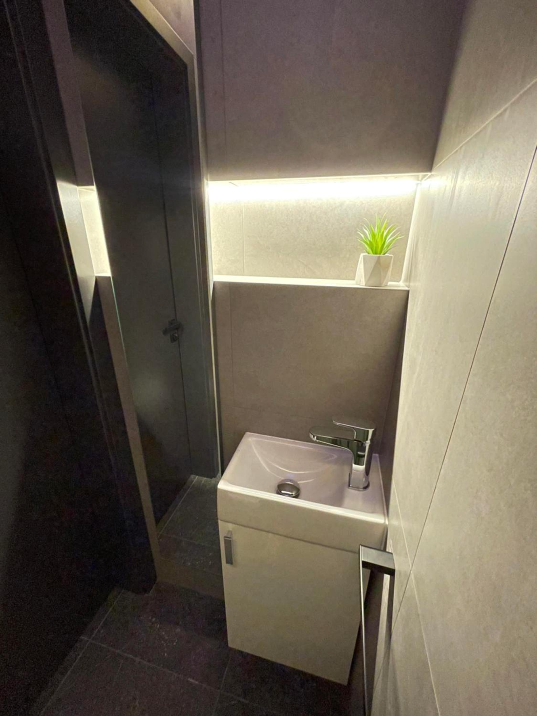 King Room with Spa Bath - Photo 38