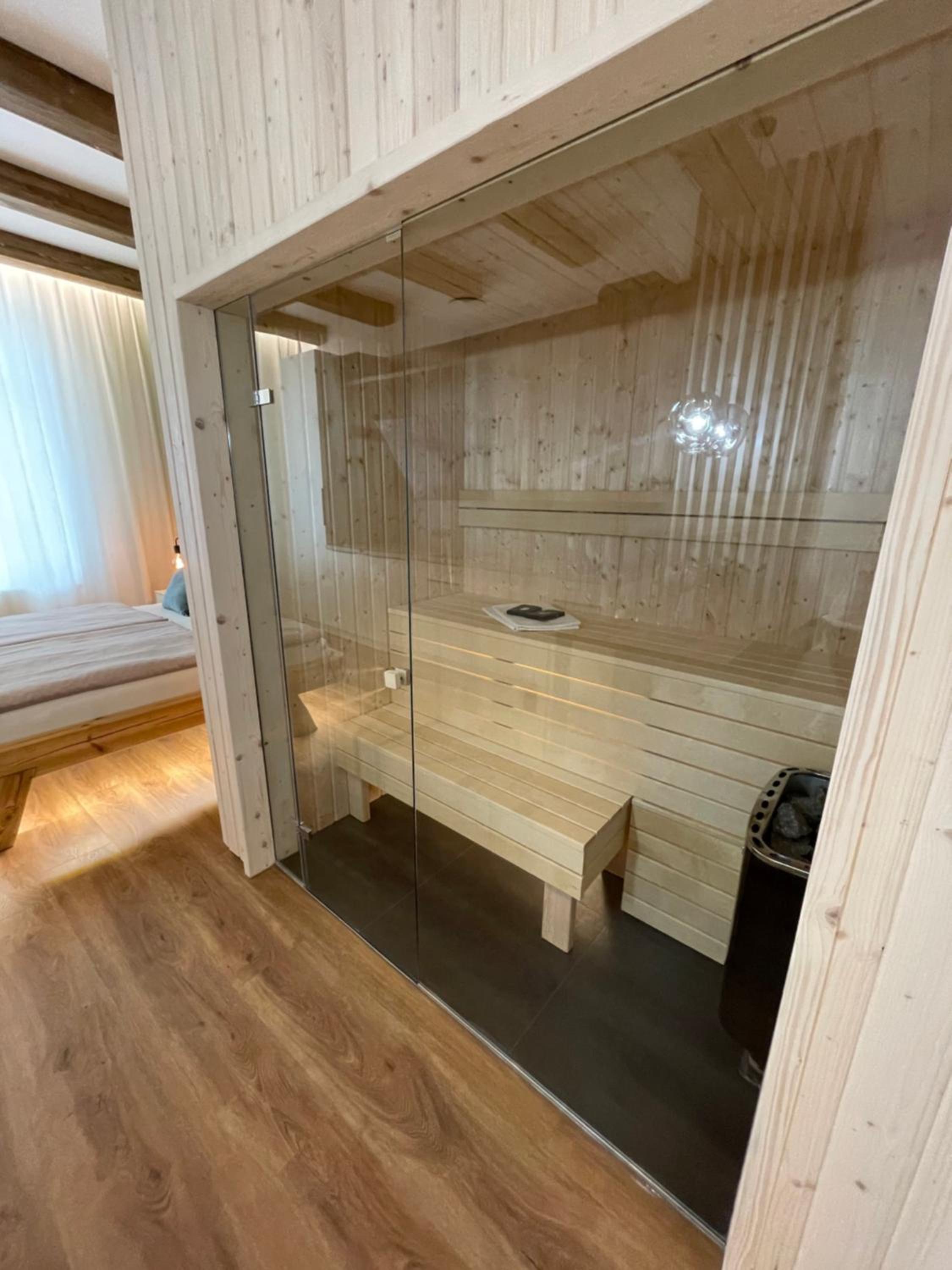 King Room with Spa Bath - Photo 30