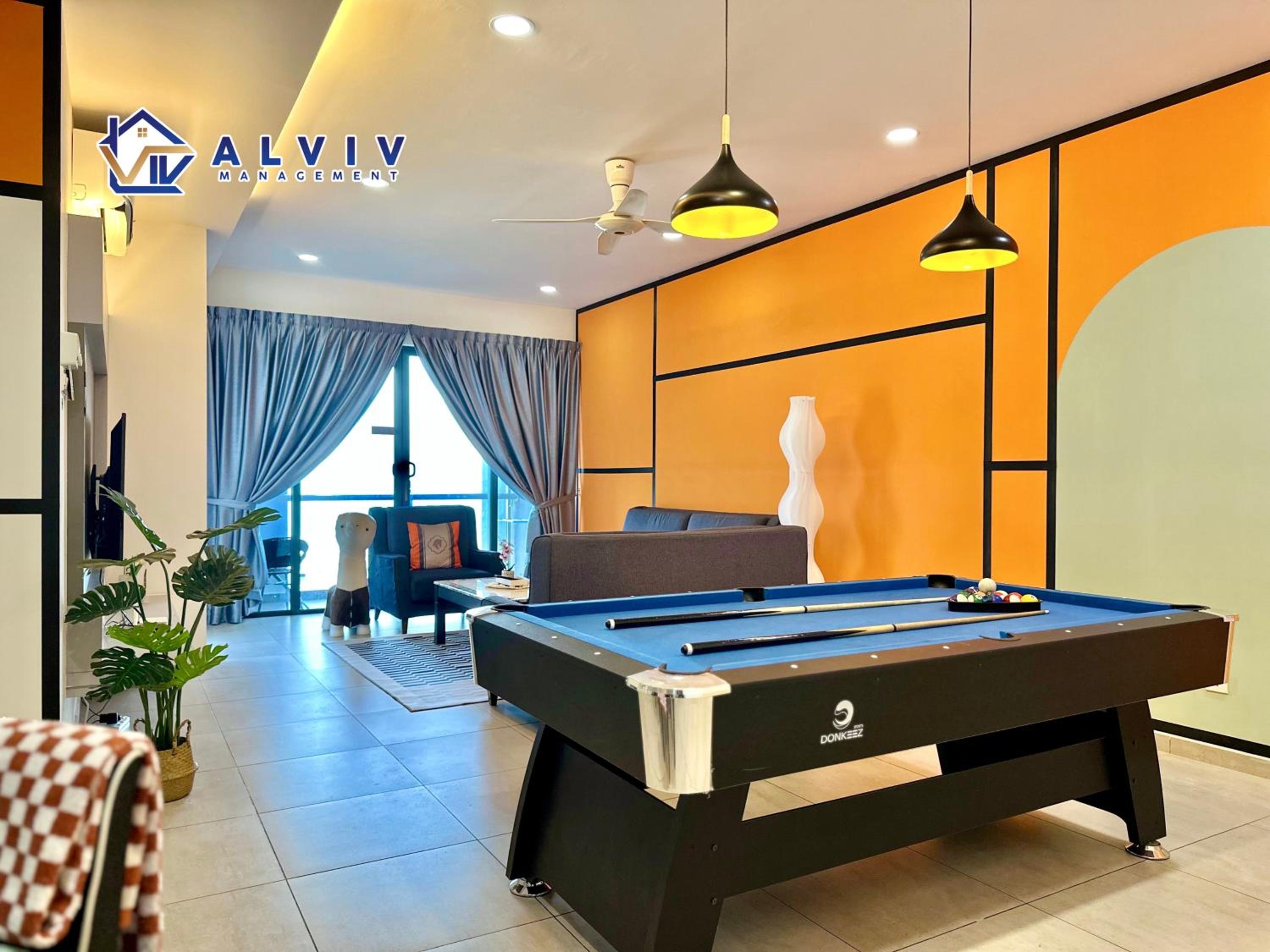 Three-Bedroom Apartment With Sea View - Photo 8