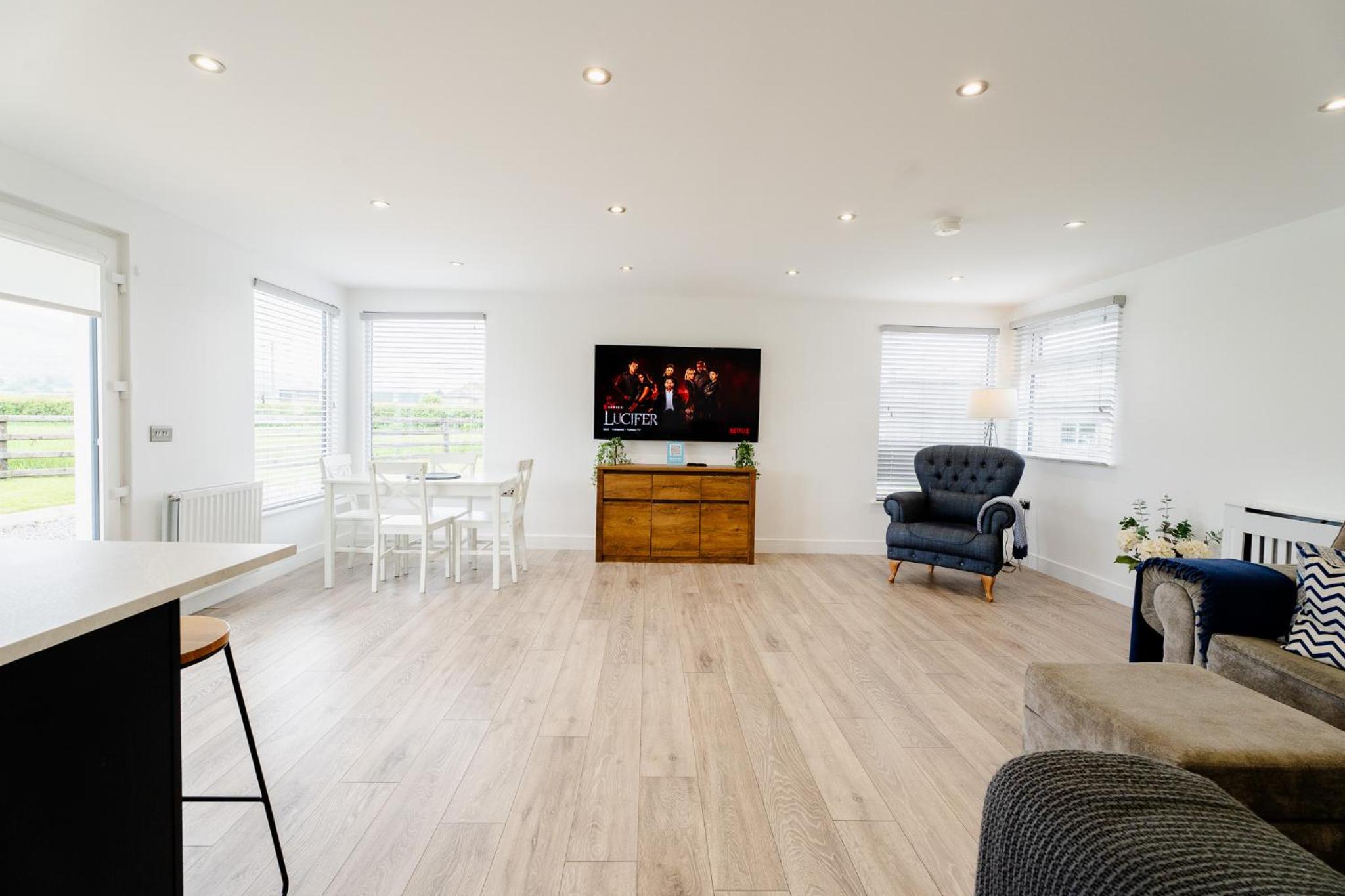 Three-Bedroom Chalet photo 1