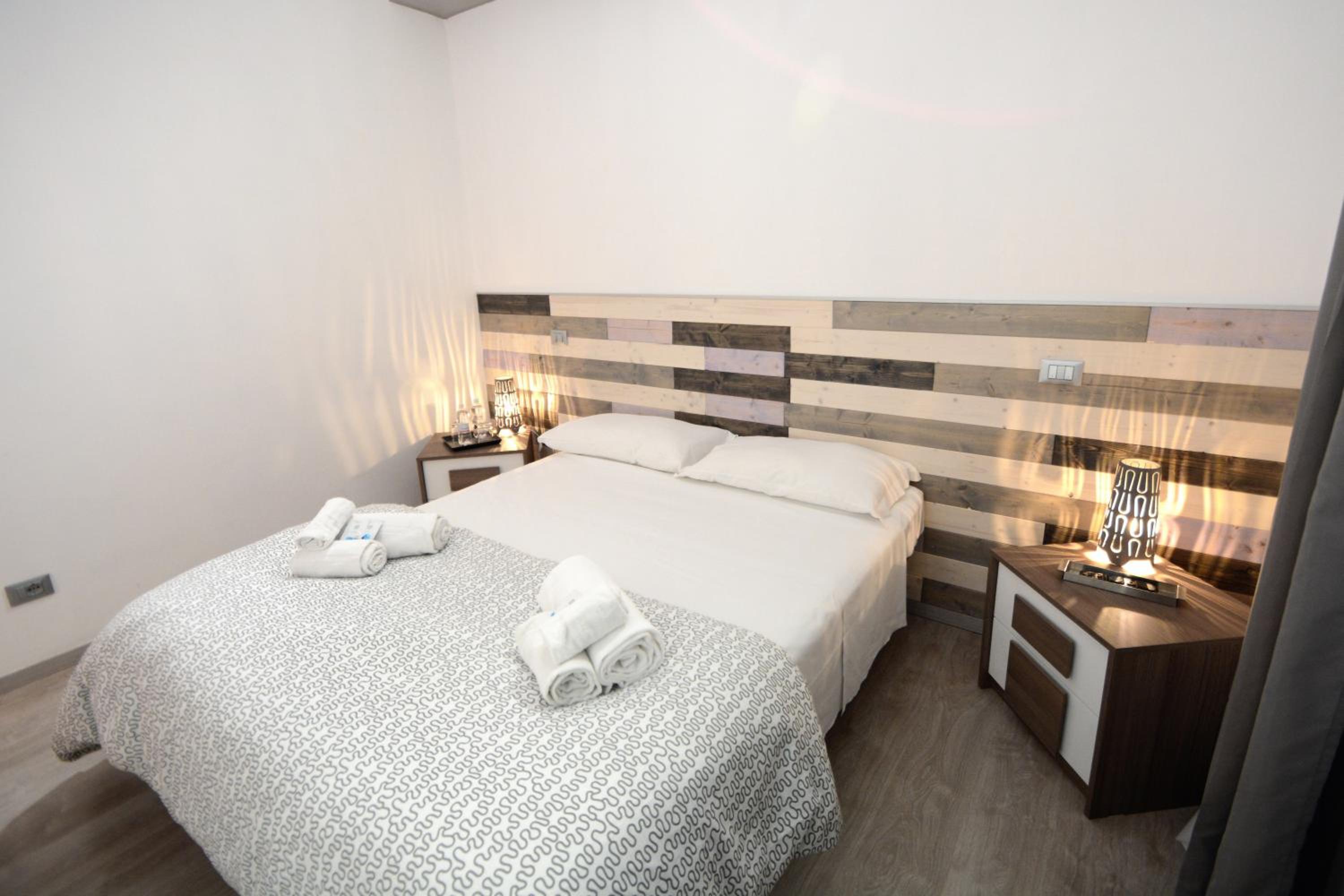 Double Room with Private Bathroom photo 3