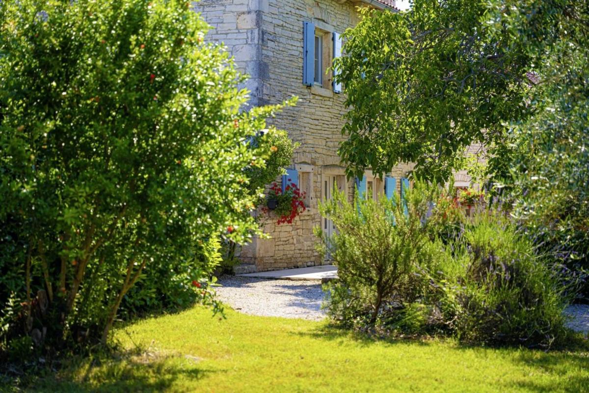 Villa with Private Pool photo 2
