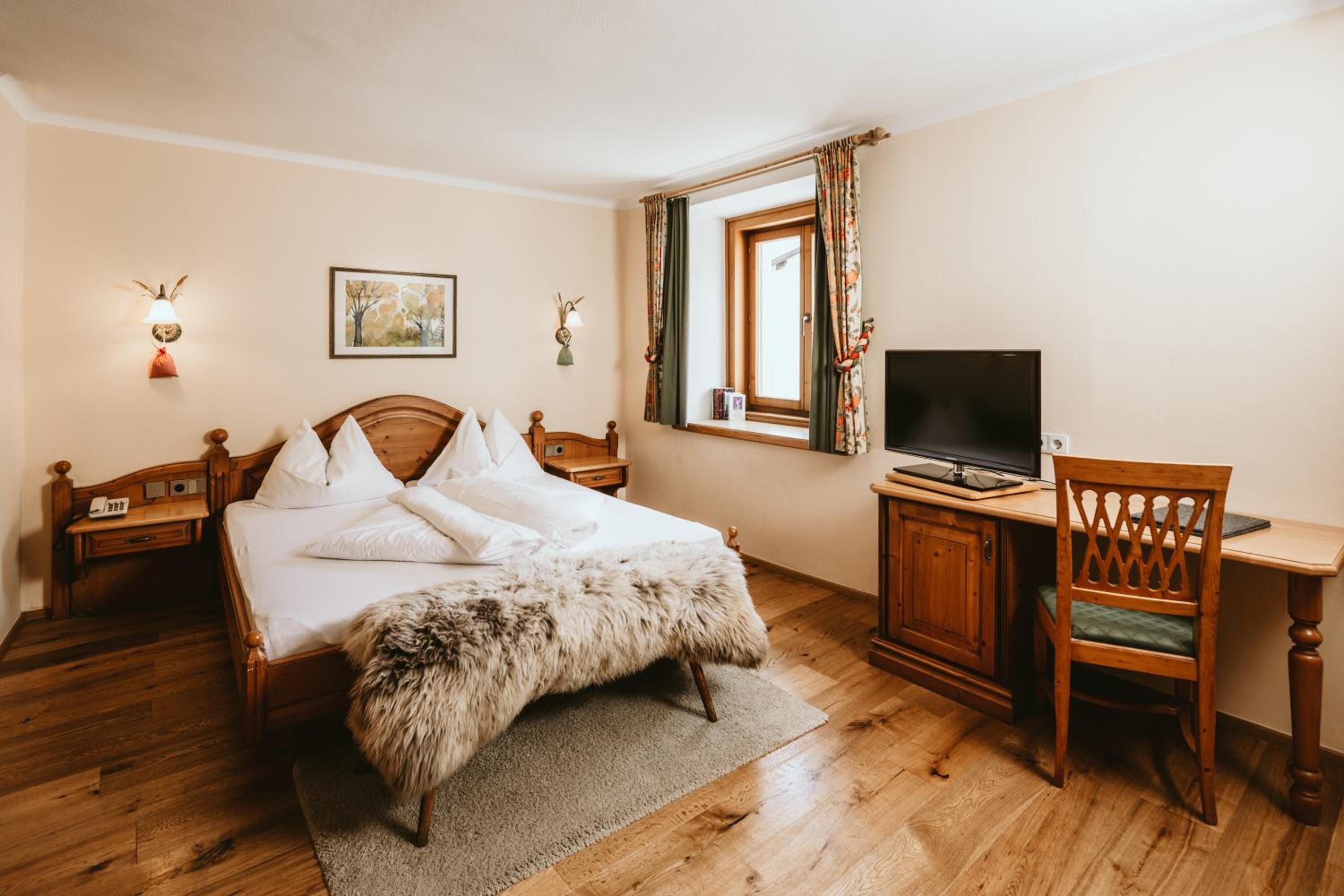 Deluxe Double Room - Photo 1