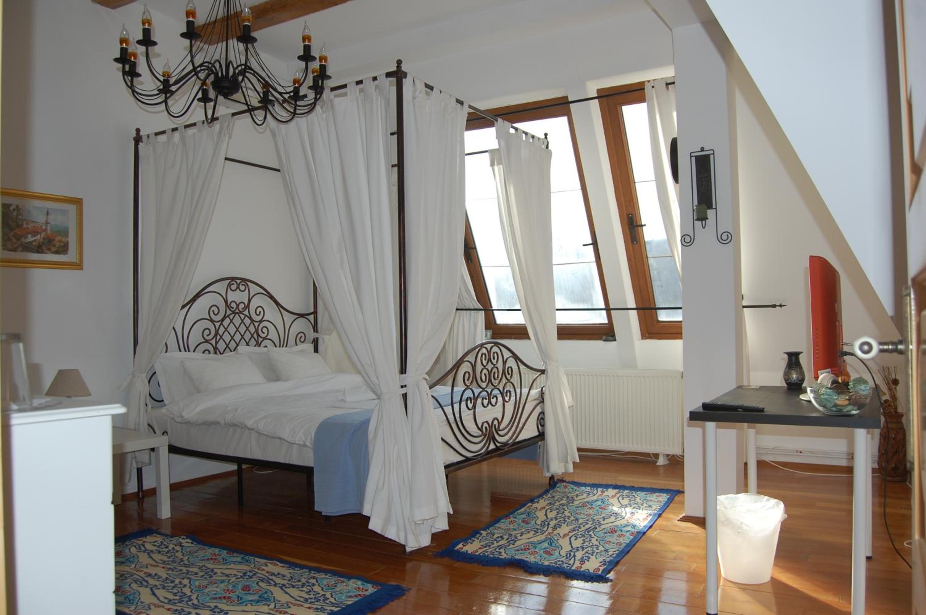 Istanbul Double Room - Photo 14