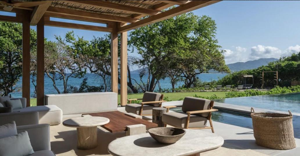 Villa with Private Pool photo 3