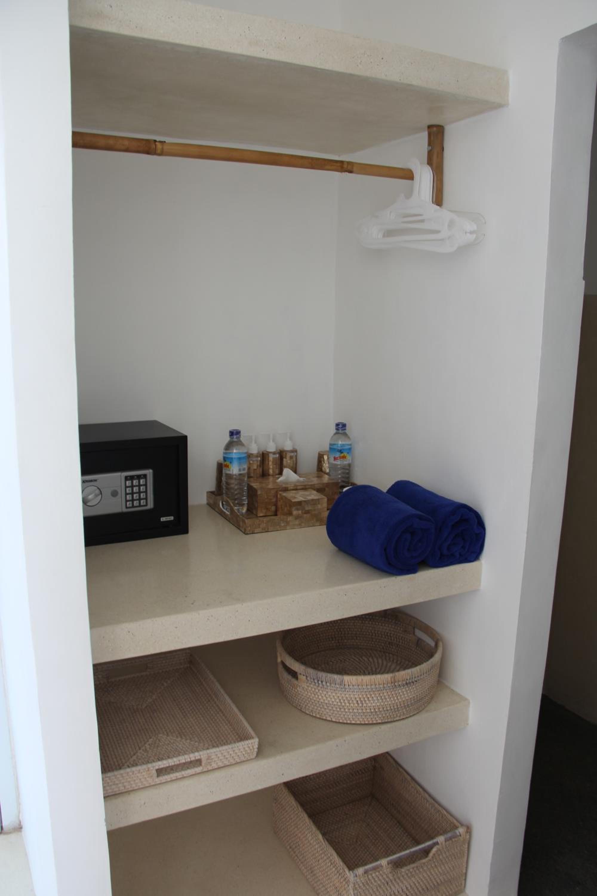 Standard Double Room with Balcony - Photo 1