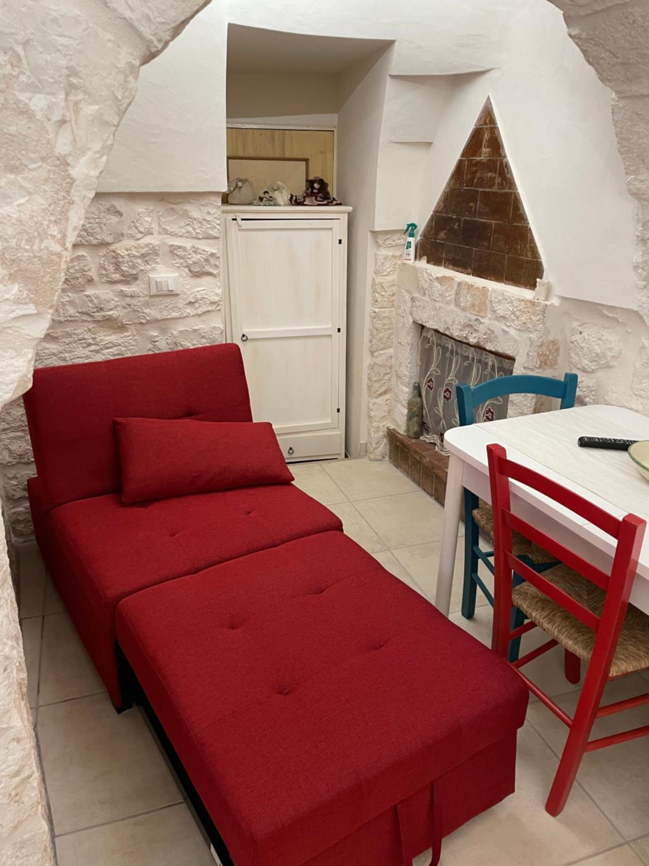 One-Bedroom House photo 1
