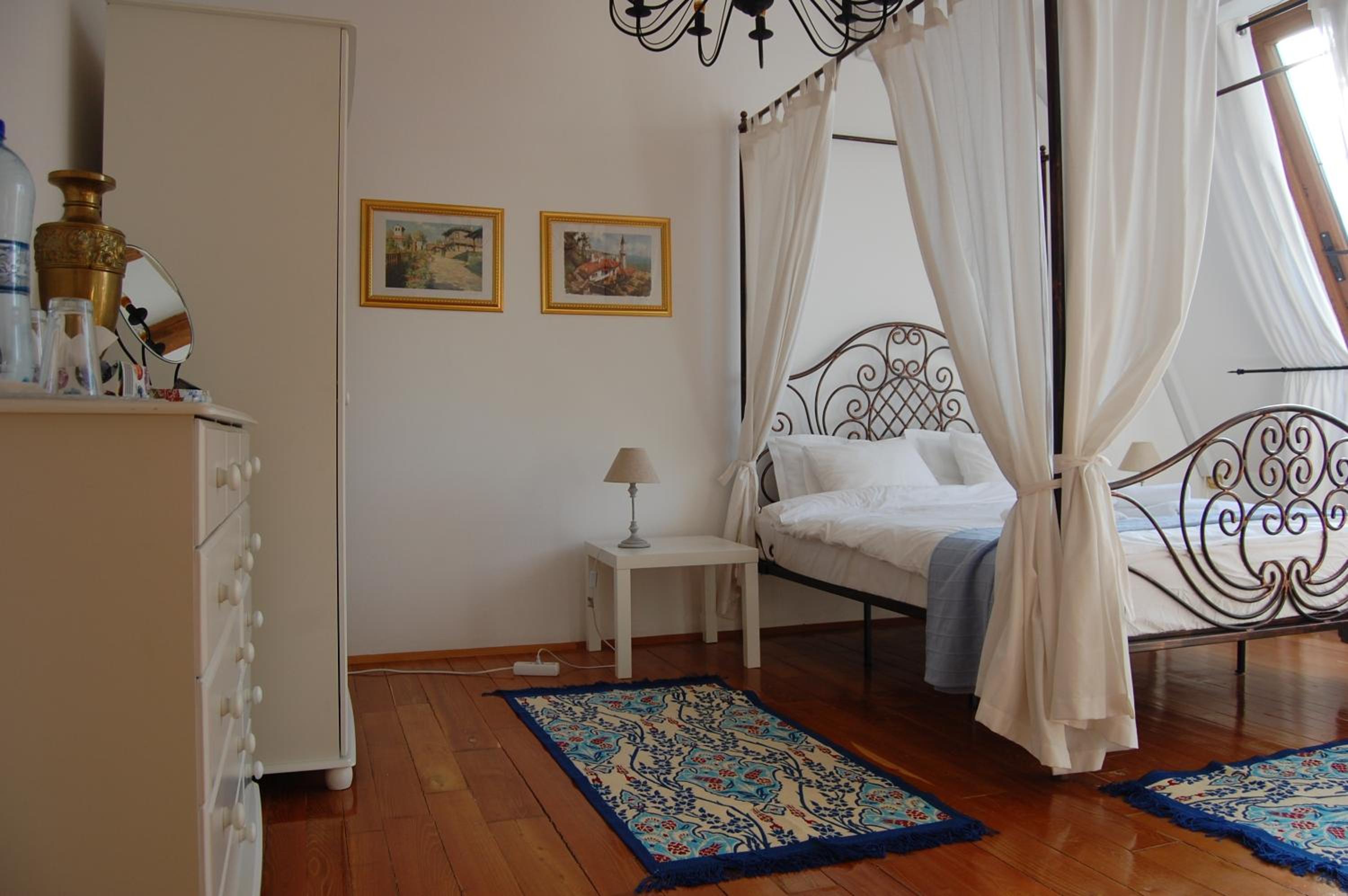 Istanbul Double Room - Photo 18