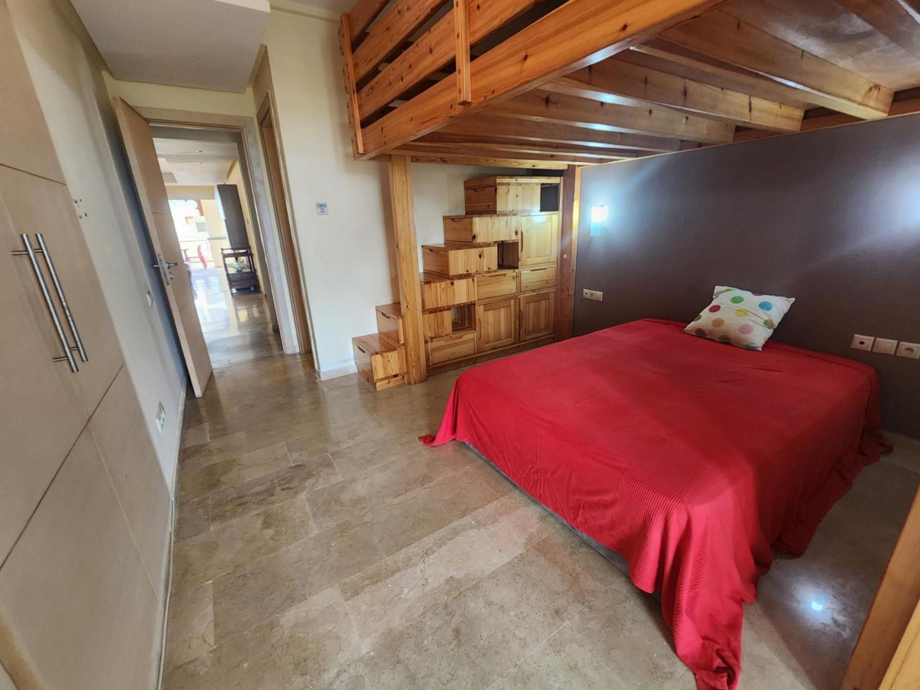 One-Bedroom House photo 3