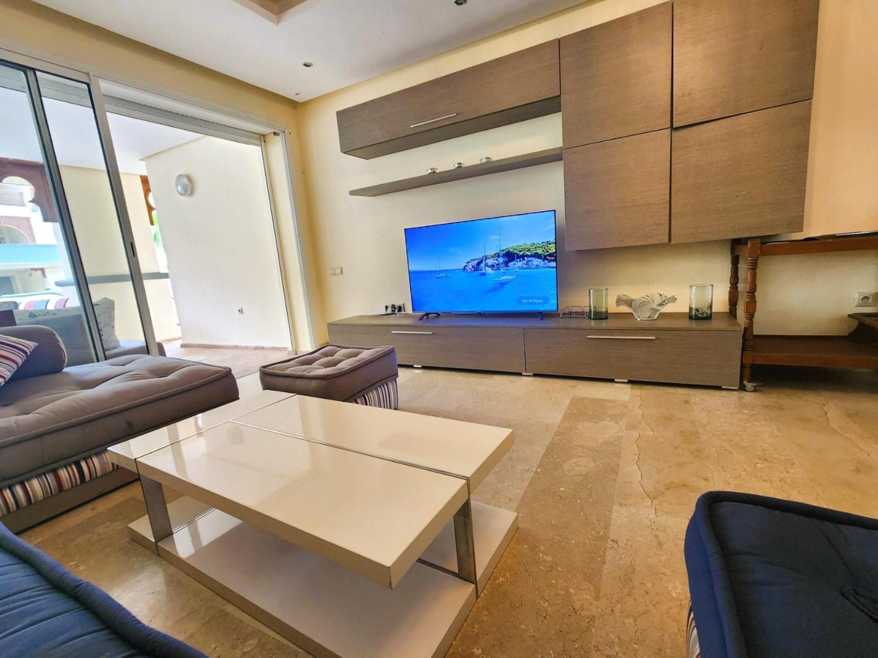 One-Bedroom House photo 1