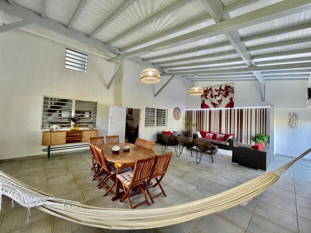 Villa photo 2