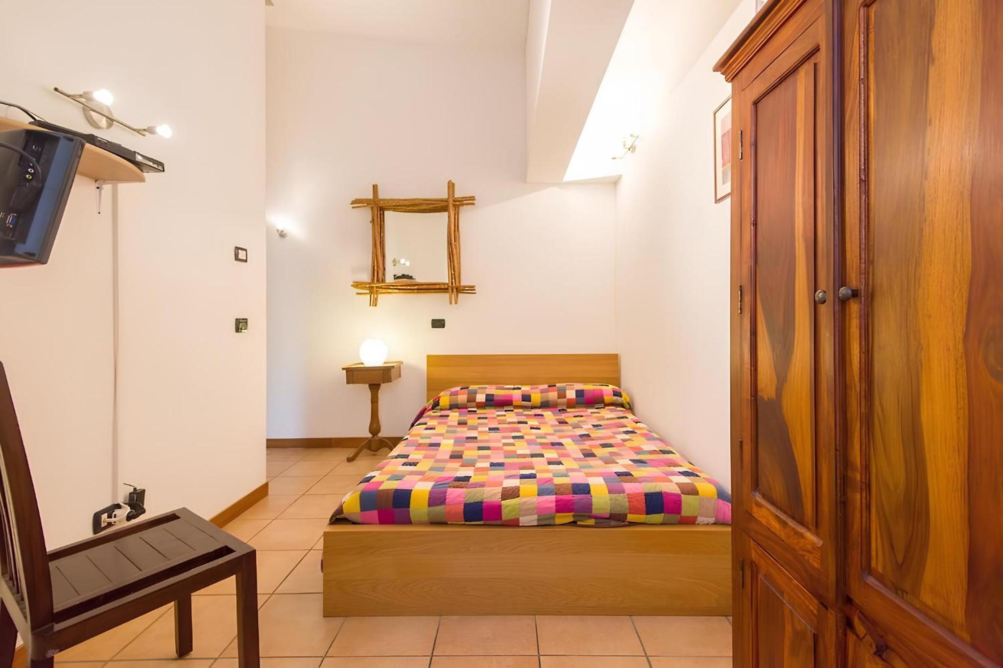 Double Room with Private Bathroom photo 3