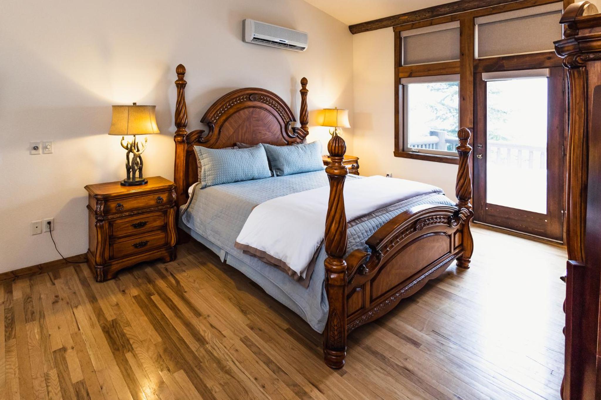 Superior King Suite - Photo 6