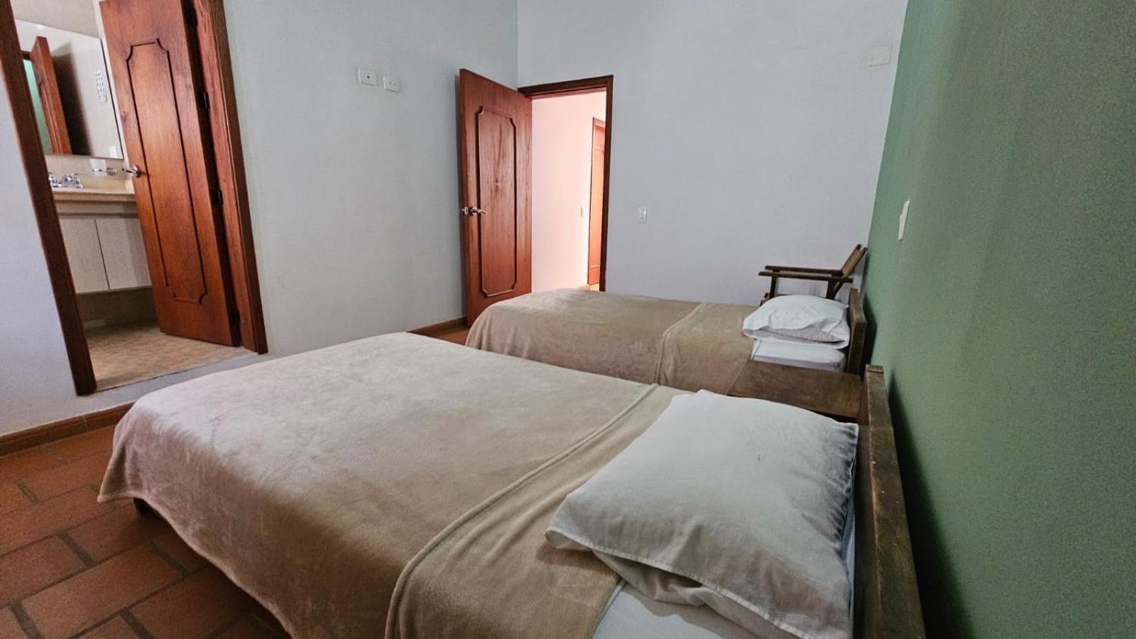 Twin Room photo 1
