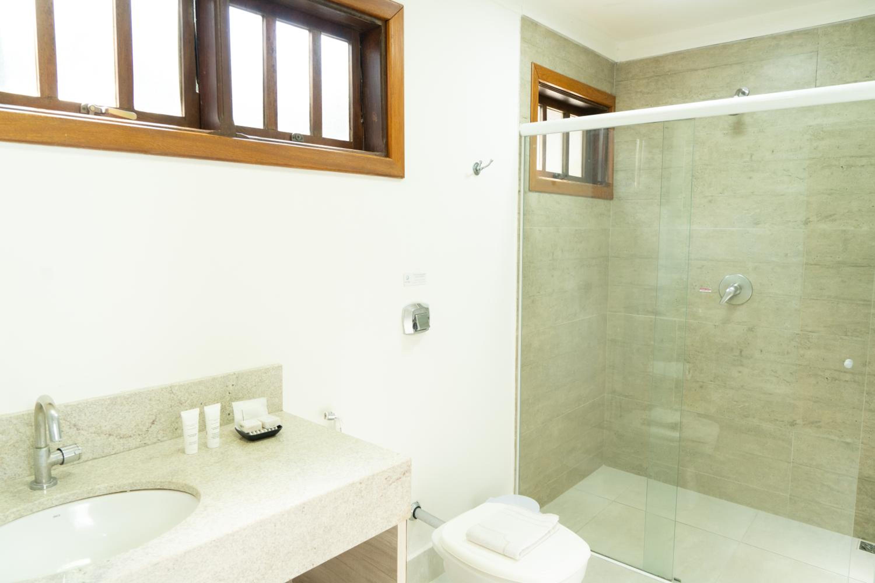 Superior Triple Room photo 3