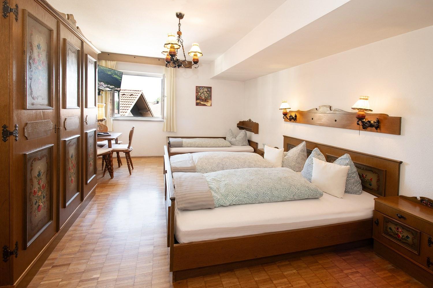 Quadruple Room with Shower
