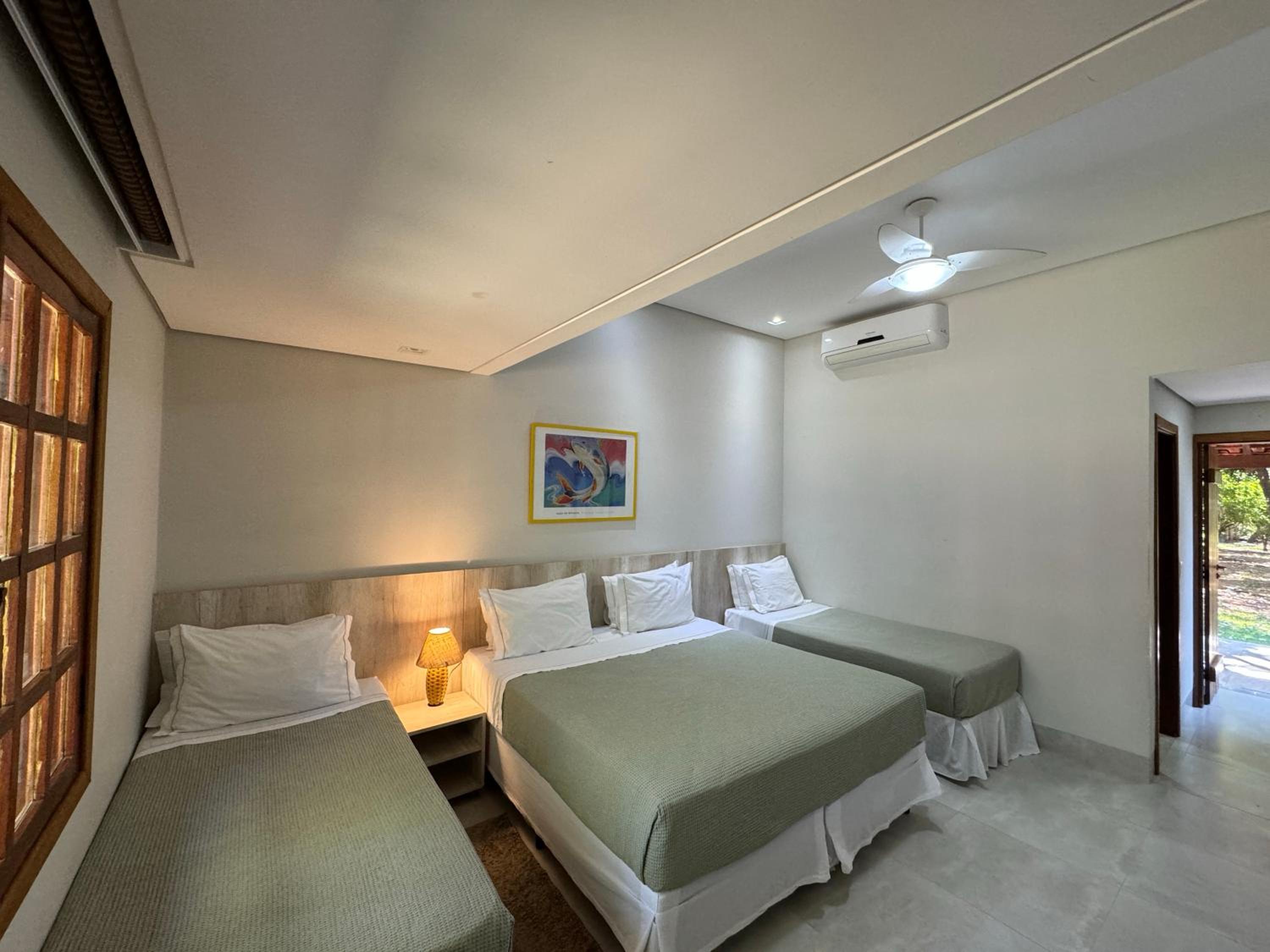 Superior Quadruple Room photo 2