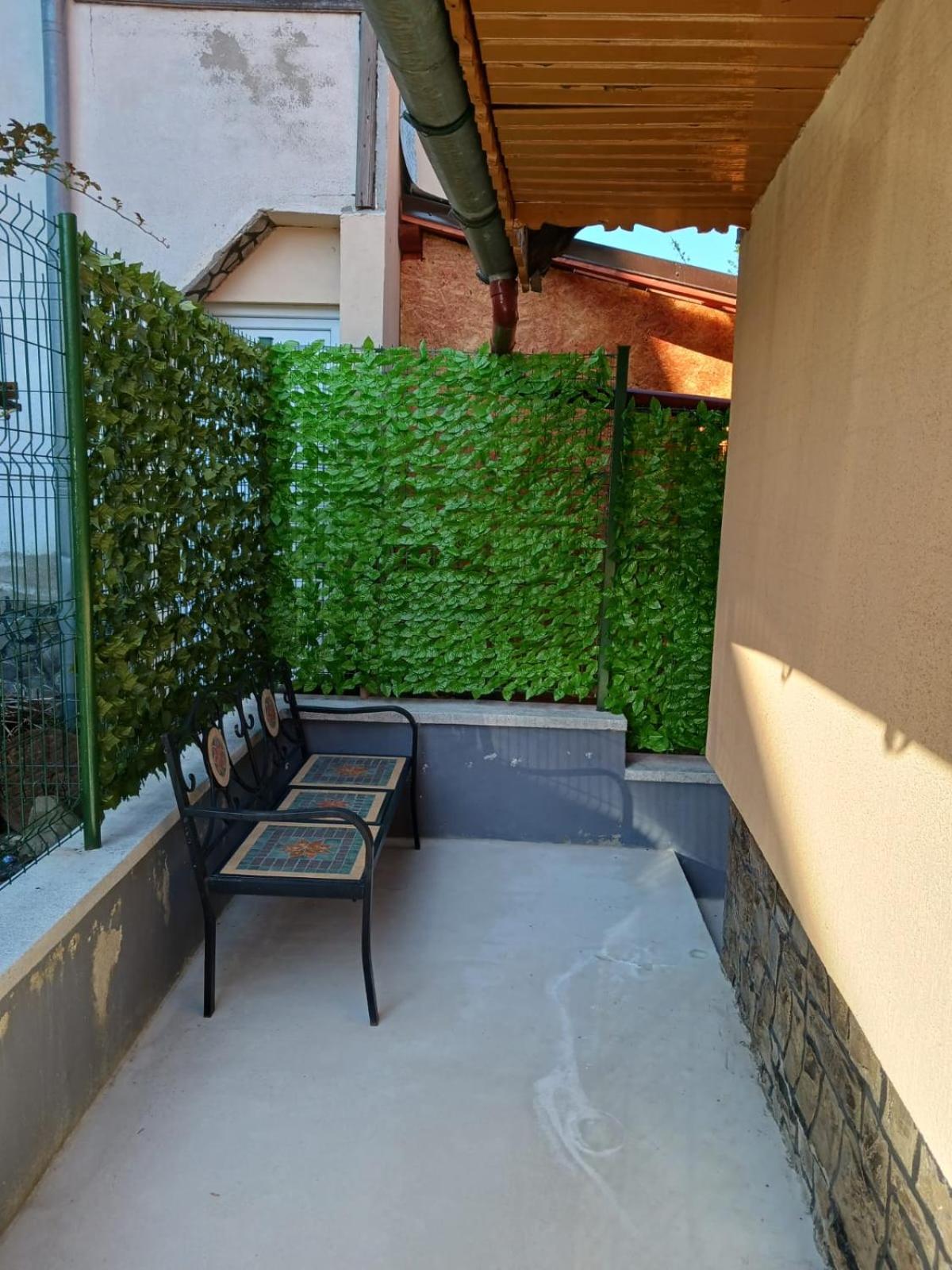 One-Bedroom House - Photo 25