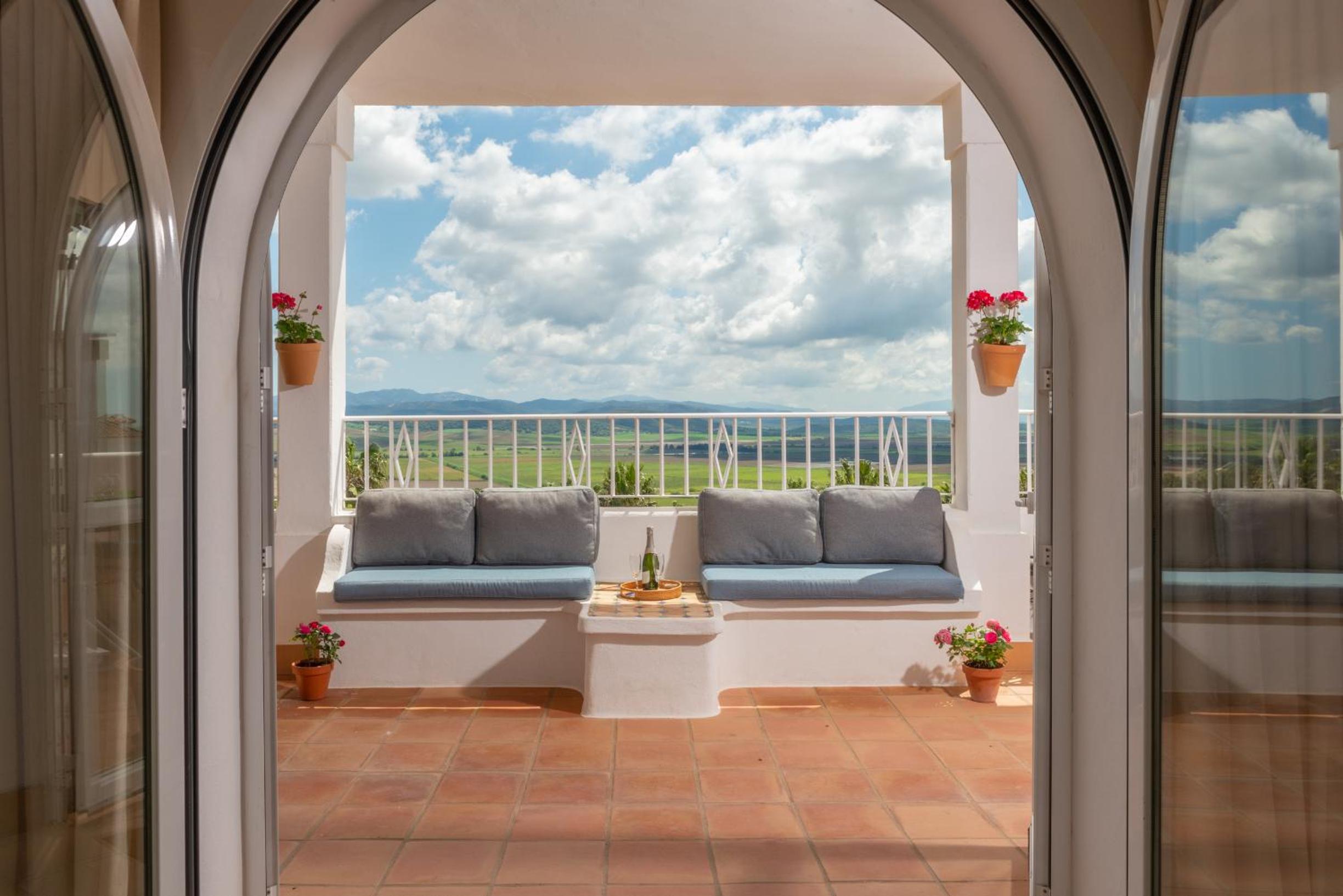 Villa photo 2