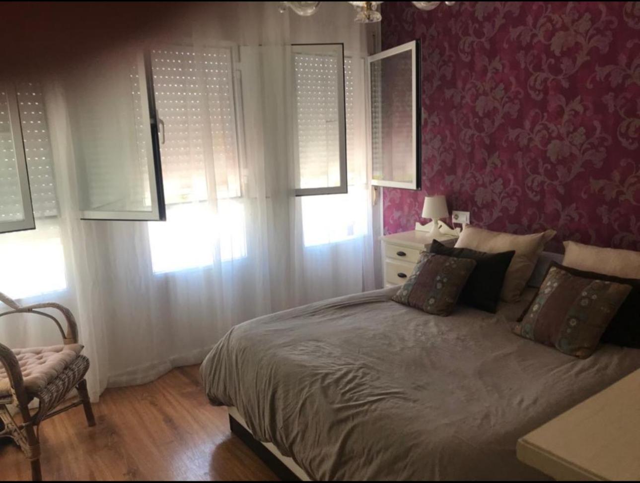 Casa de tres habitaciones