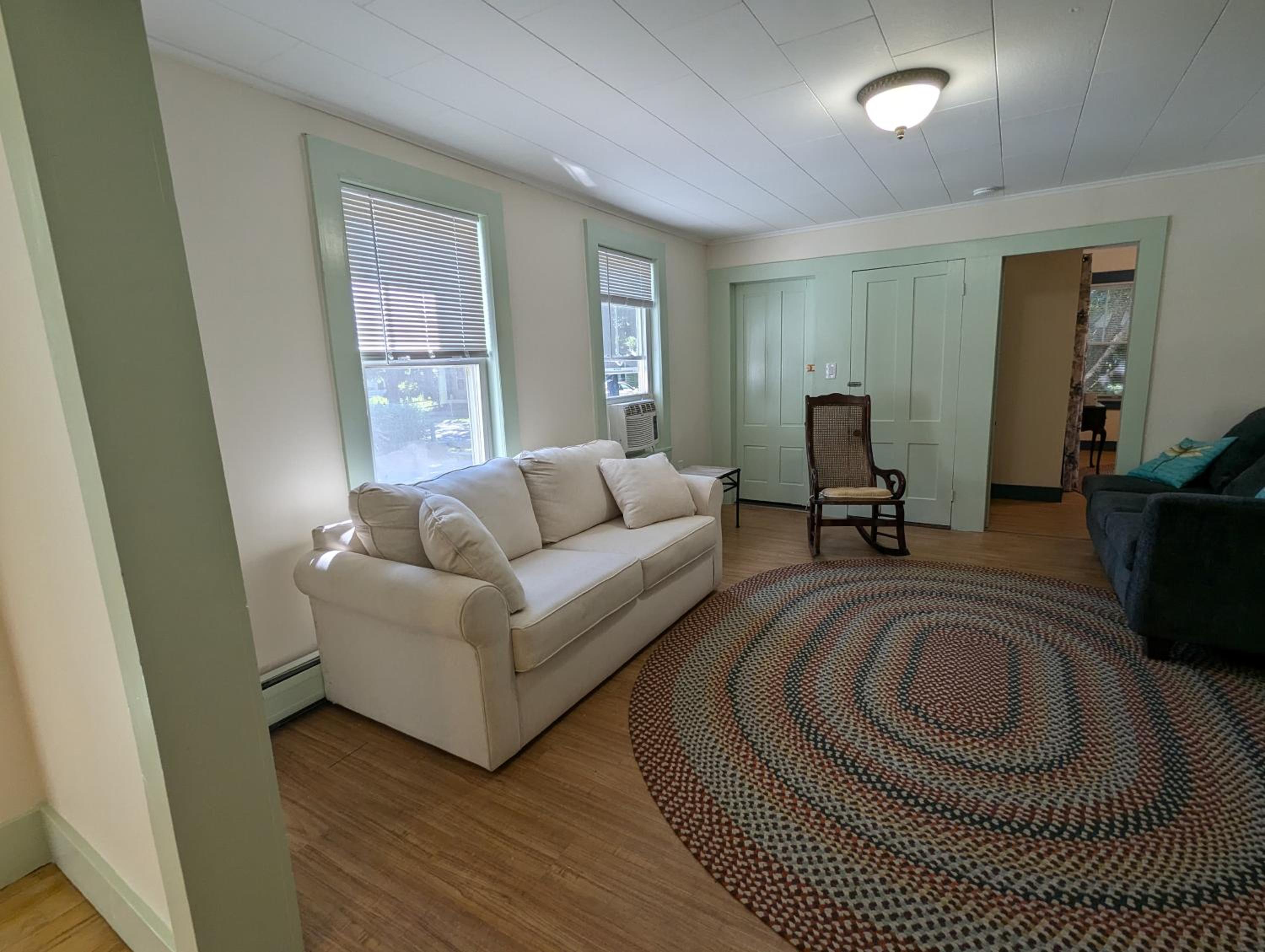 Two-Bedroom Apartment with Garden View photo 2