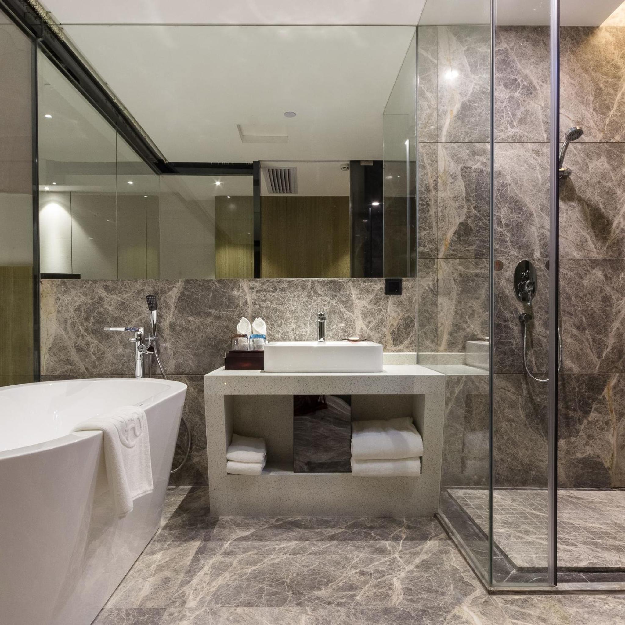 Luxury King Room photo 3